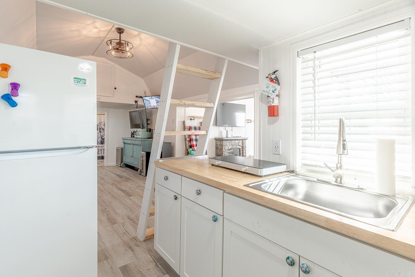 Photo 16 - Residential for sale – 96  Pine Hollow Rd   Hardy, AR