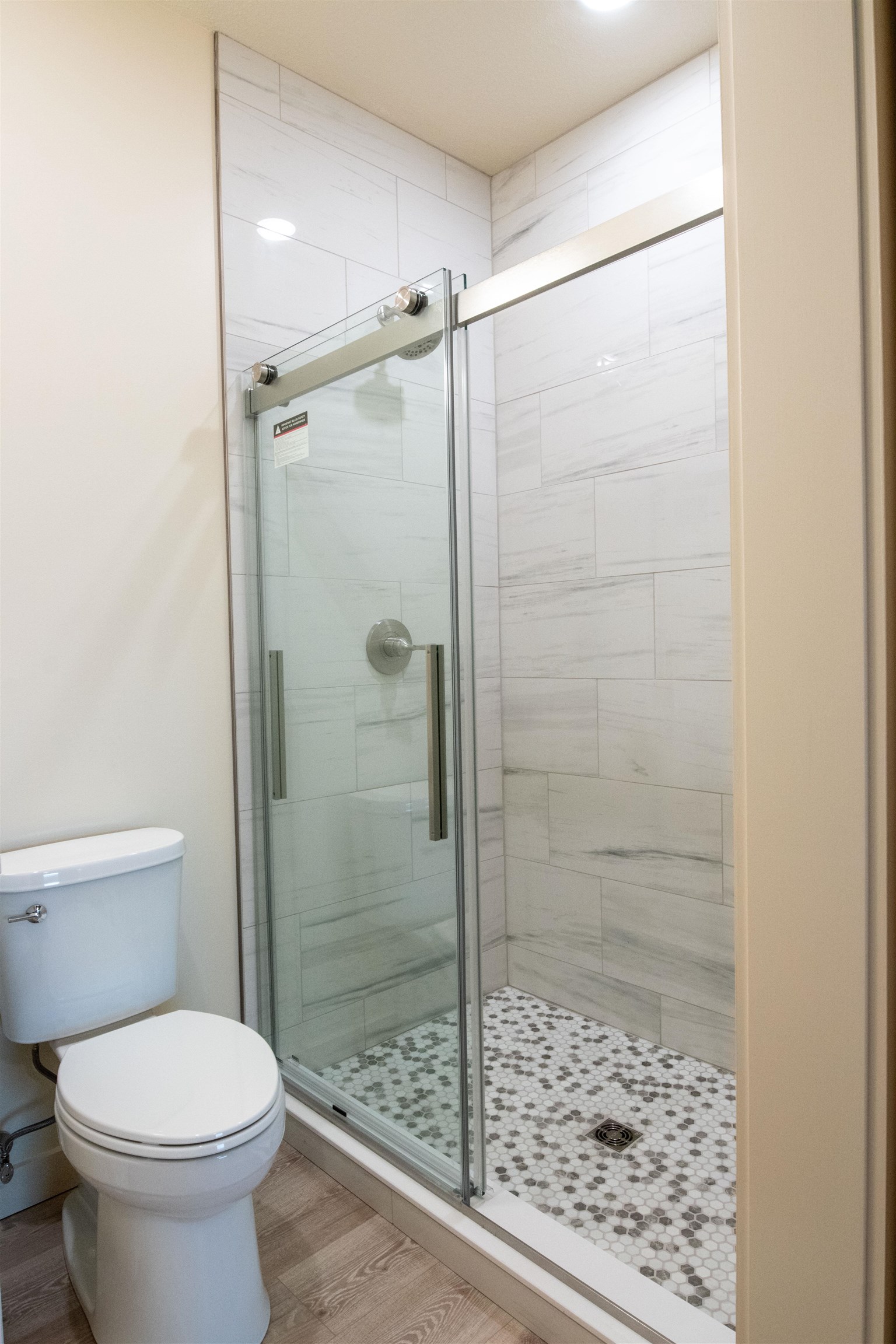 Photo 17 - Residential for sale – 400  Firethorn Augusta Building Unit 2  Melbourne, AR