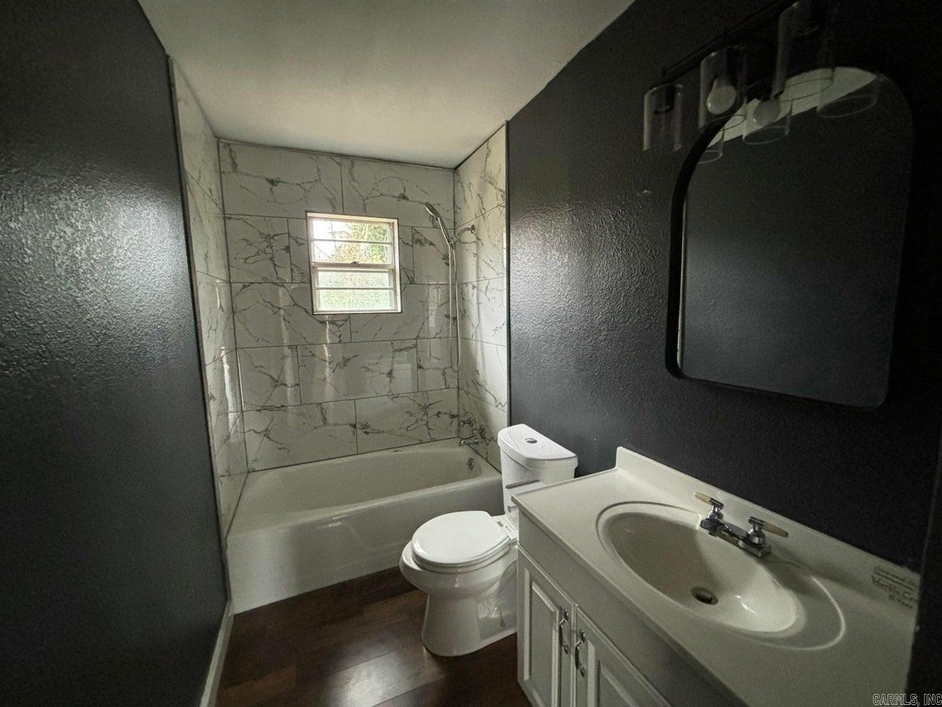 Photo 13 - Residential for sale – 685 S 9th   Batesville, AR