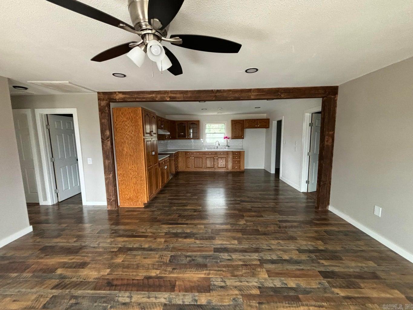 Photo 4 - Residential for sale – 685 S 9th   Batesville, AR