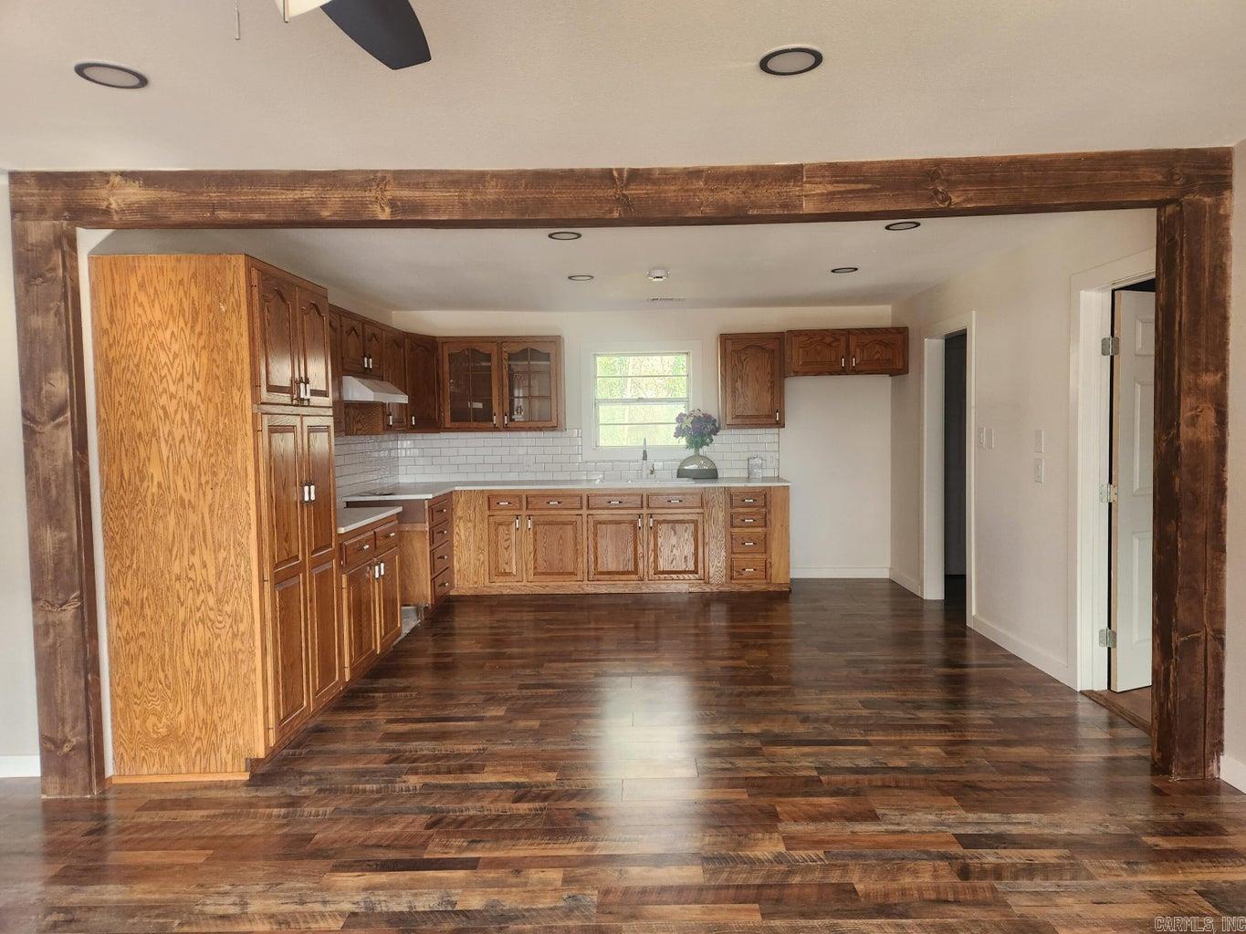 Photo 5 - Residential for sale – 685 S 9th   Batesville, AR