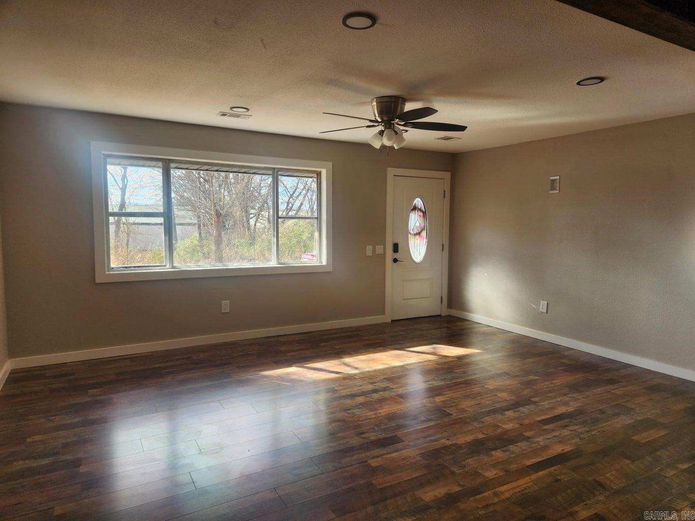 Photo 6 - Residential for sale – 685 S 9th   Batesville, AR