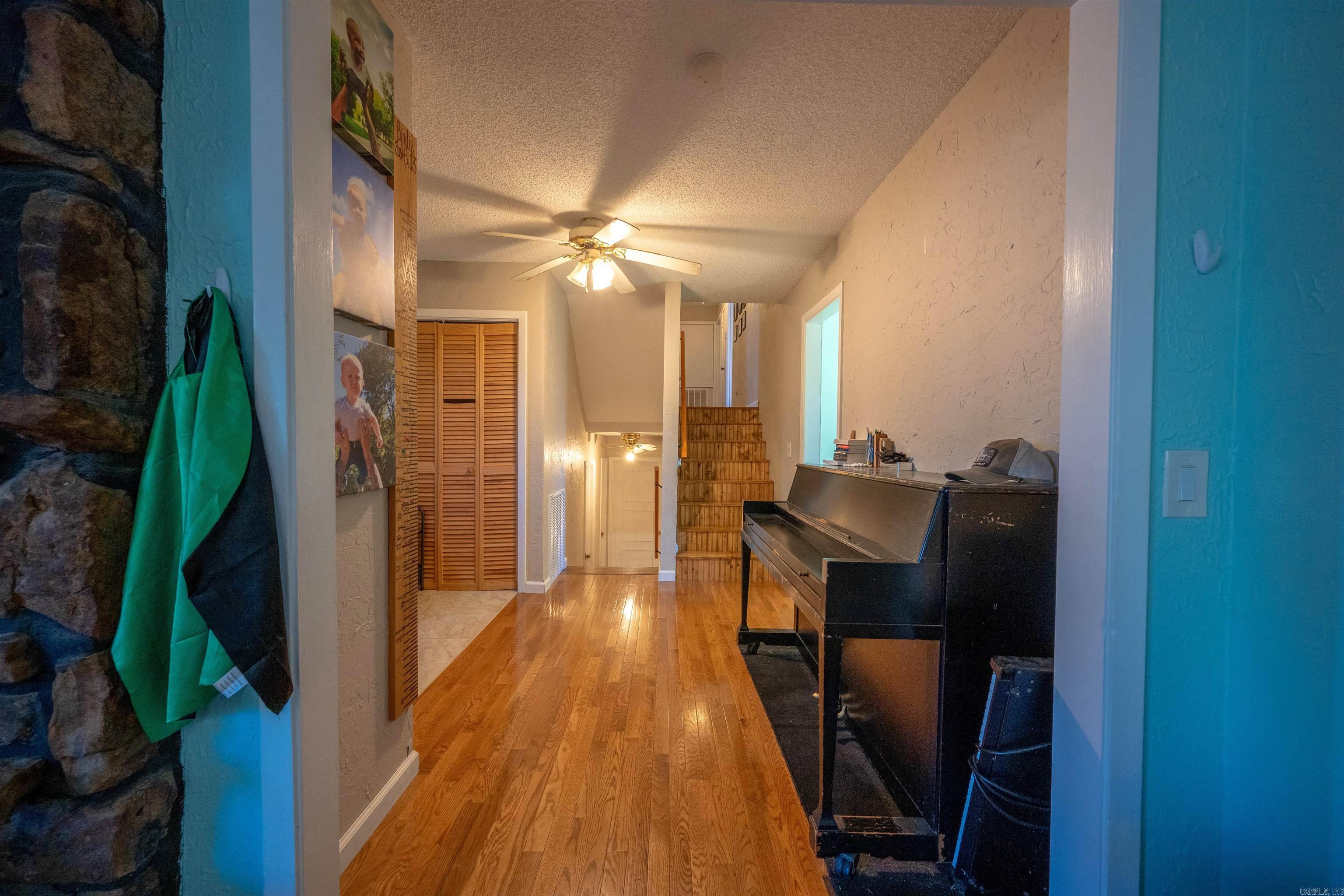 Photo 12 - Residential for sale – 150  Bugger Hollar   Batesville, AR