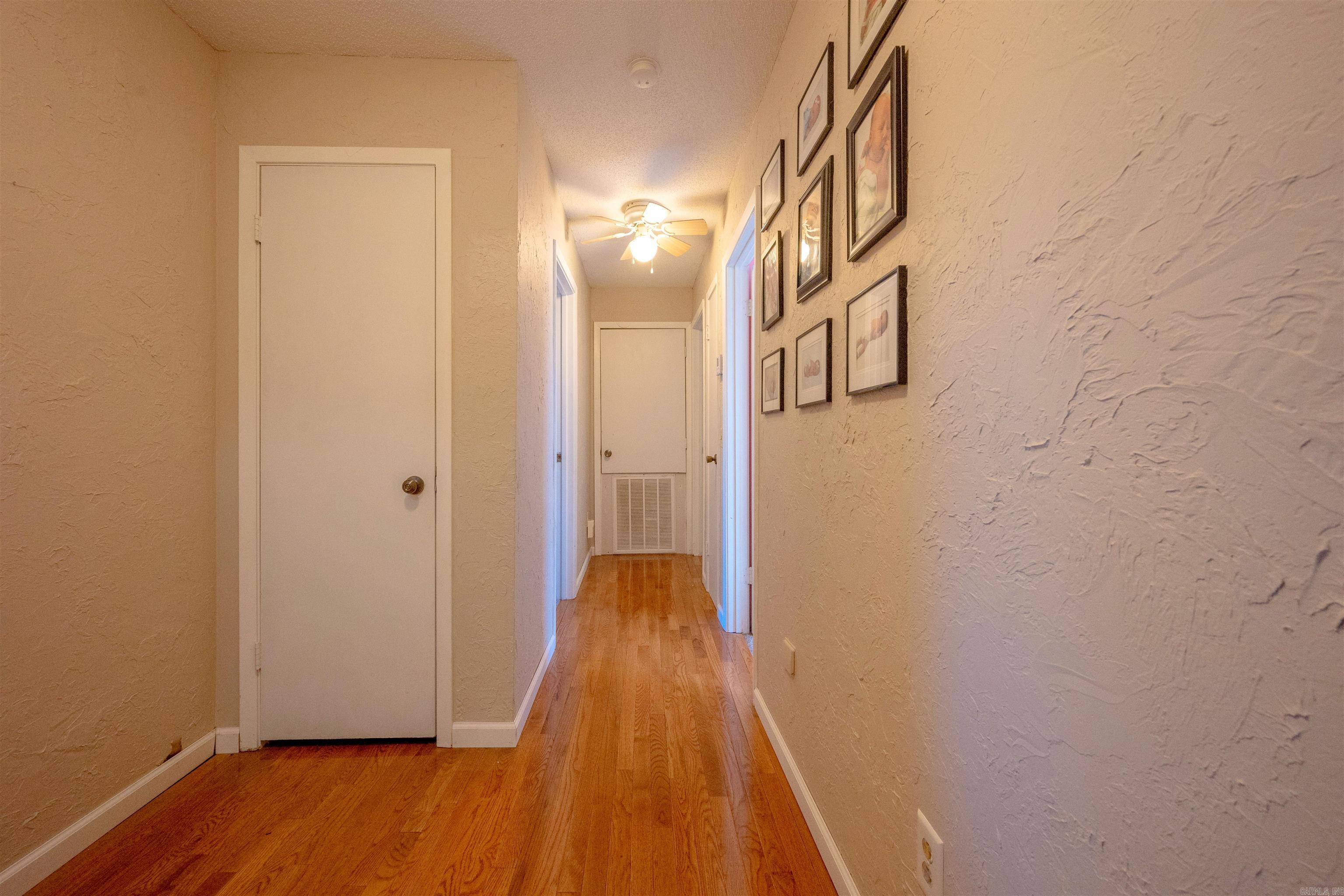 Photo 13 - Residential for sale – 150  Bugger Hollar   Batesville, AR