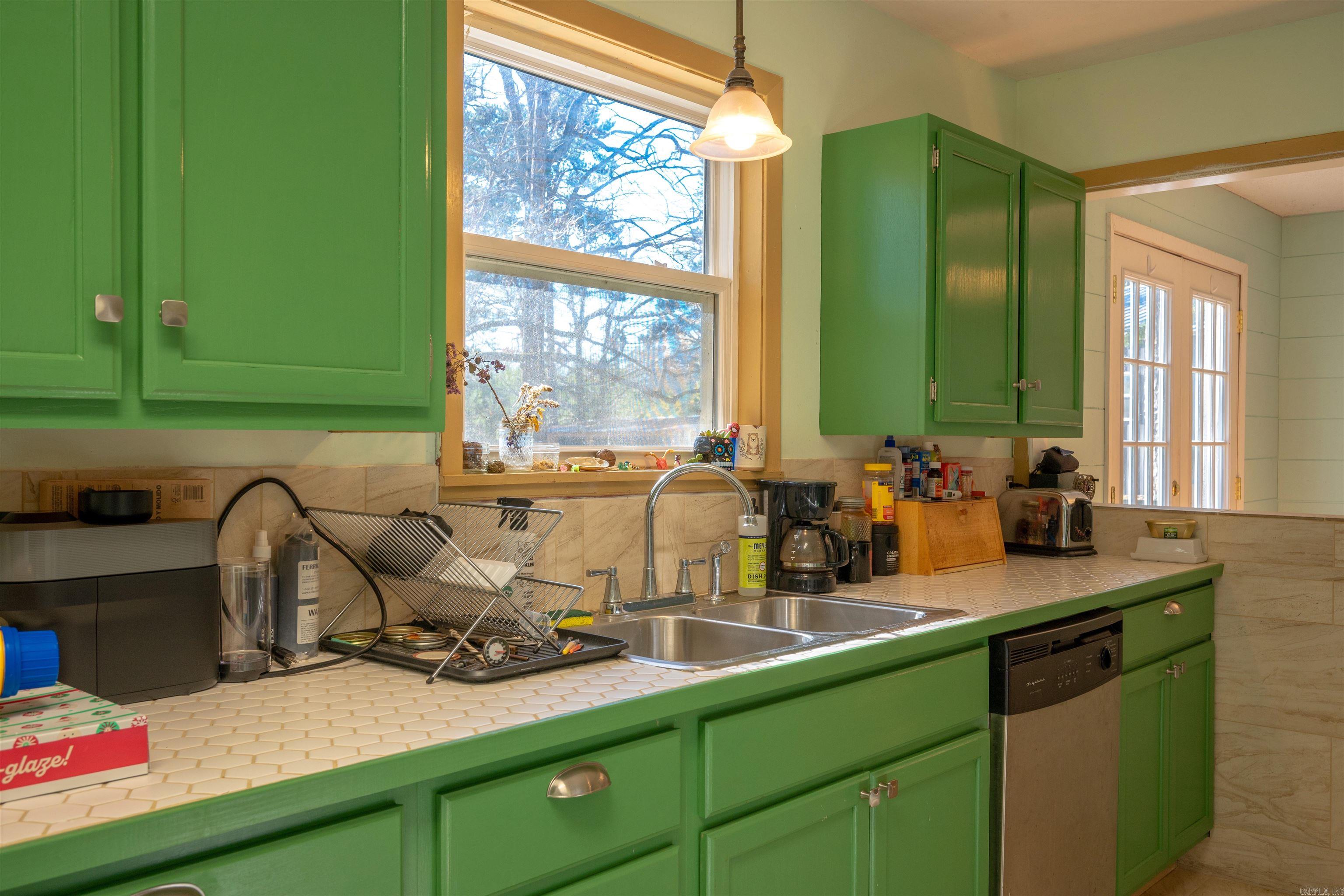 Photo 10 - Residential for sale – 150  Bugger Hollar   Batesville, AR