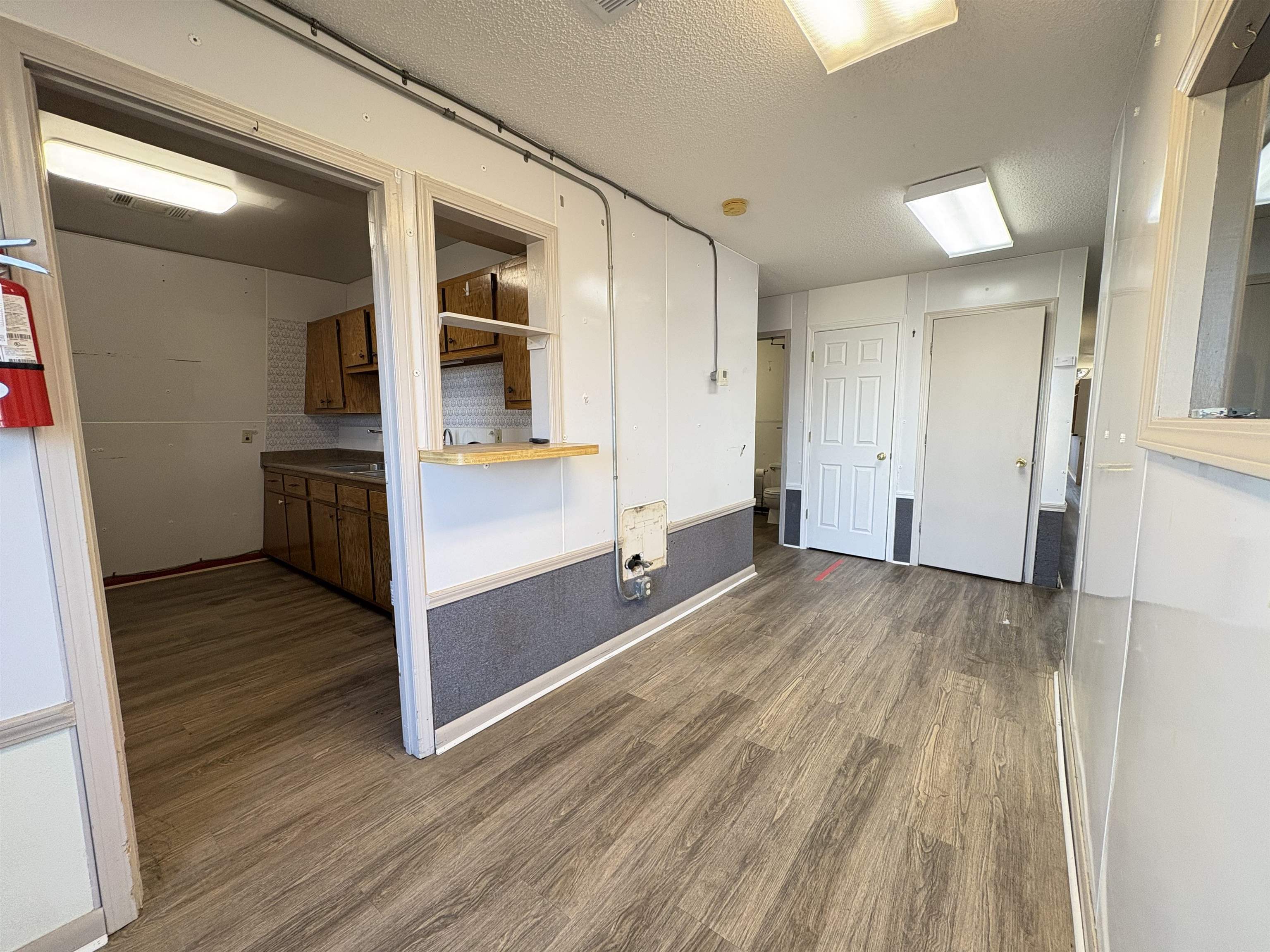 Photo 23 - Commercial / Industrial for sale – 1647  HWY 62/412   Highland, AR