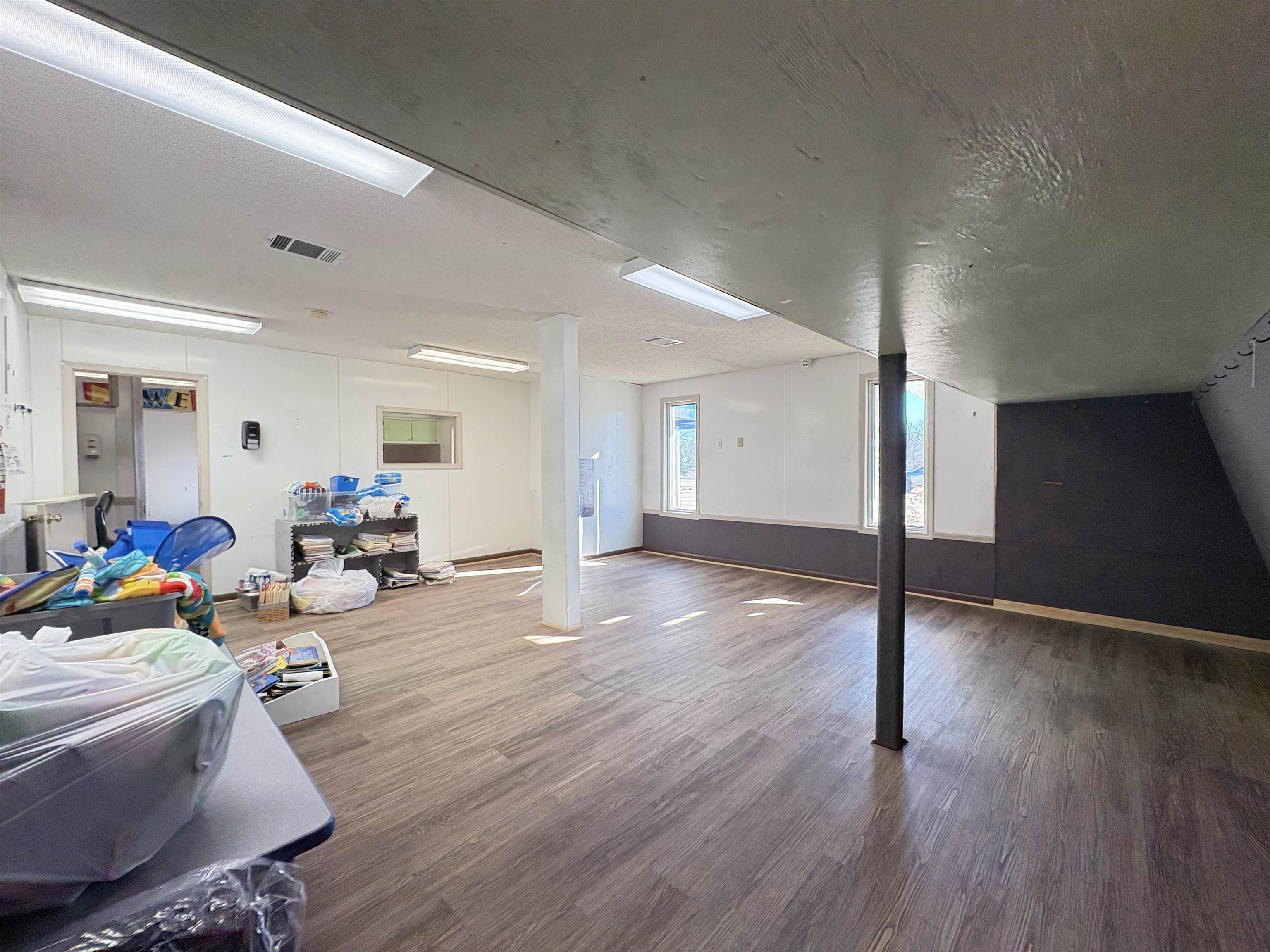 Photo 27 - Commercial / Industrial for sale – 1647  HWY 62/412   Highland, AR