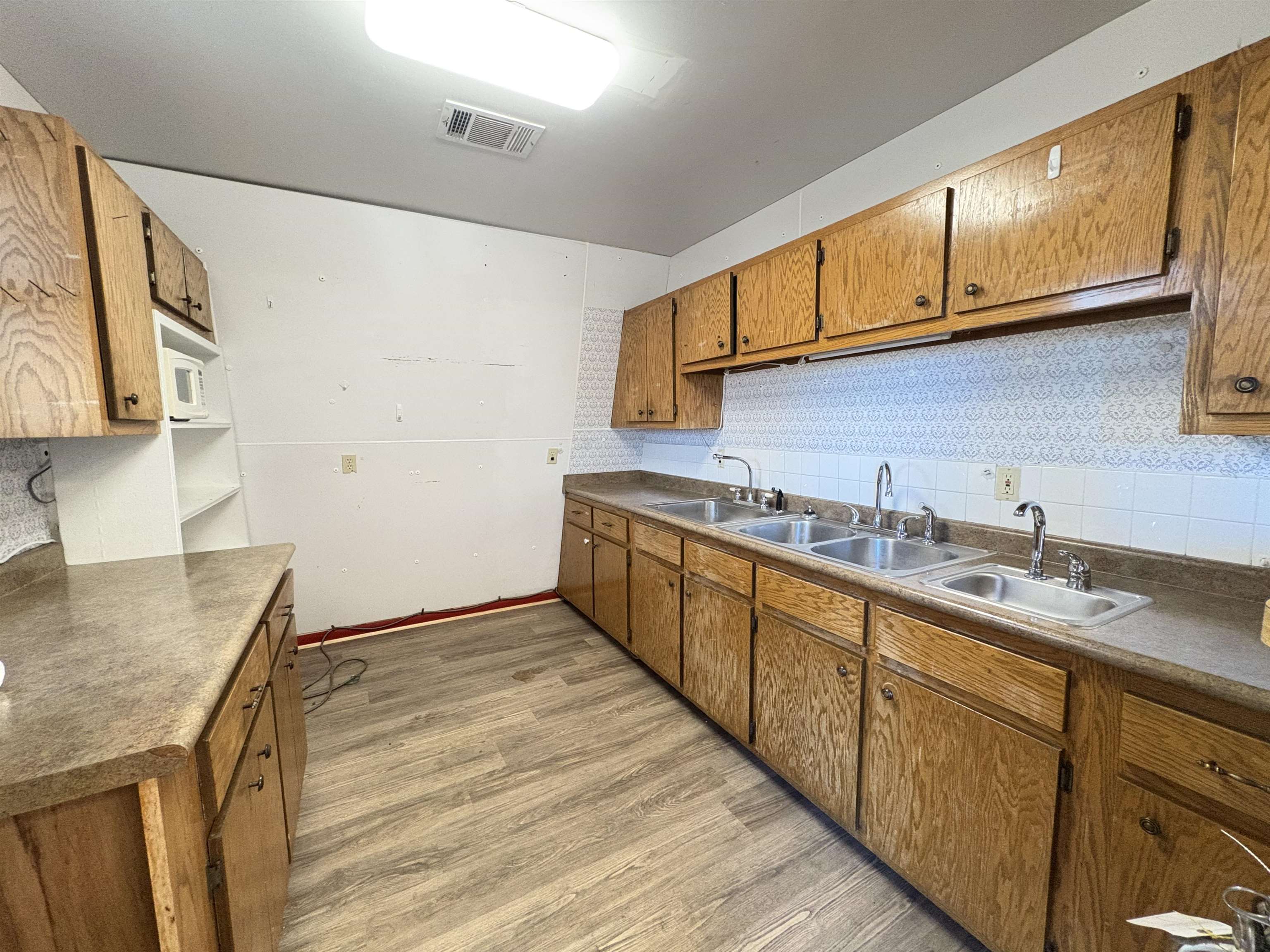 Photo 30 - Commercial / Industrial for sale – 1647  HWY 62/412   Highland, AR