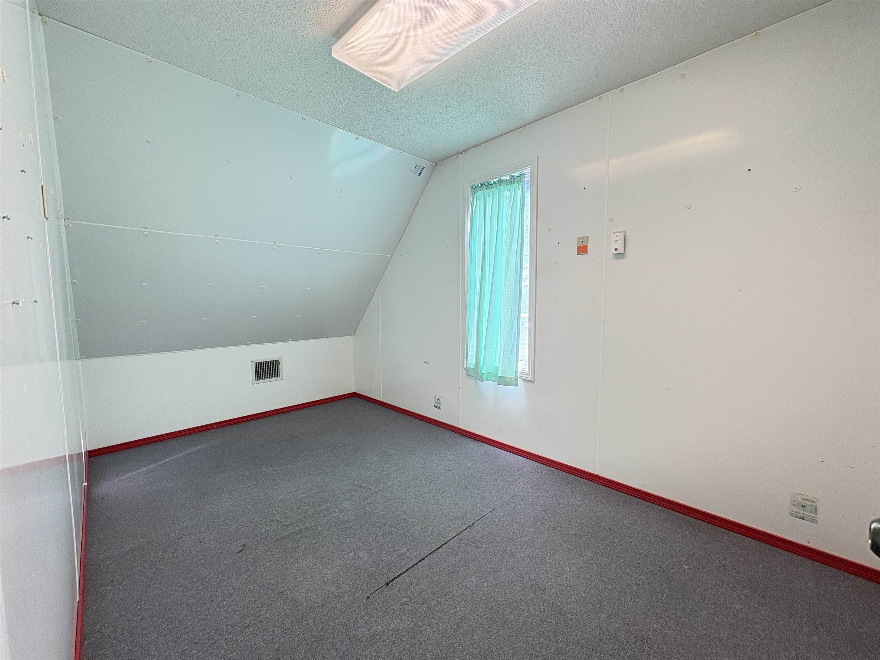 Photo 38 - Commercial / Industrial for sale – 1647  HWY 62/412   Highland, AR