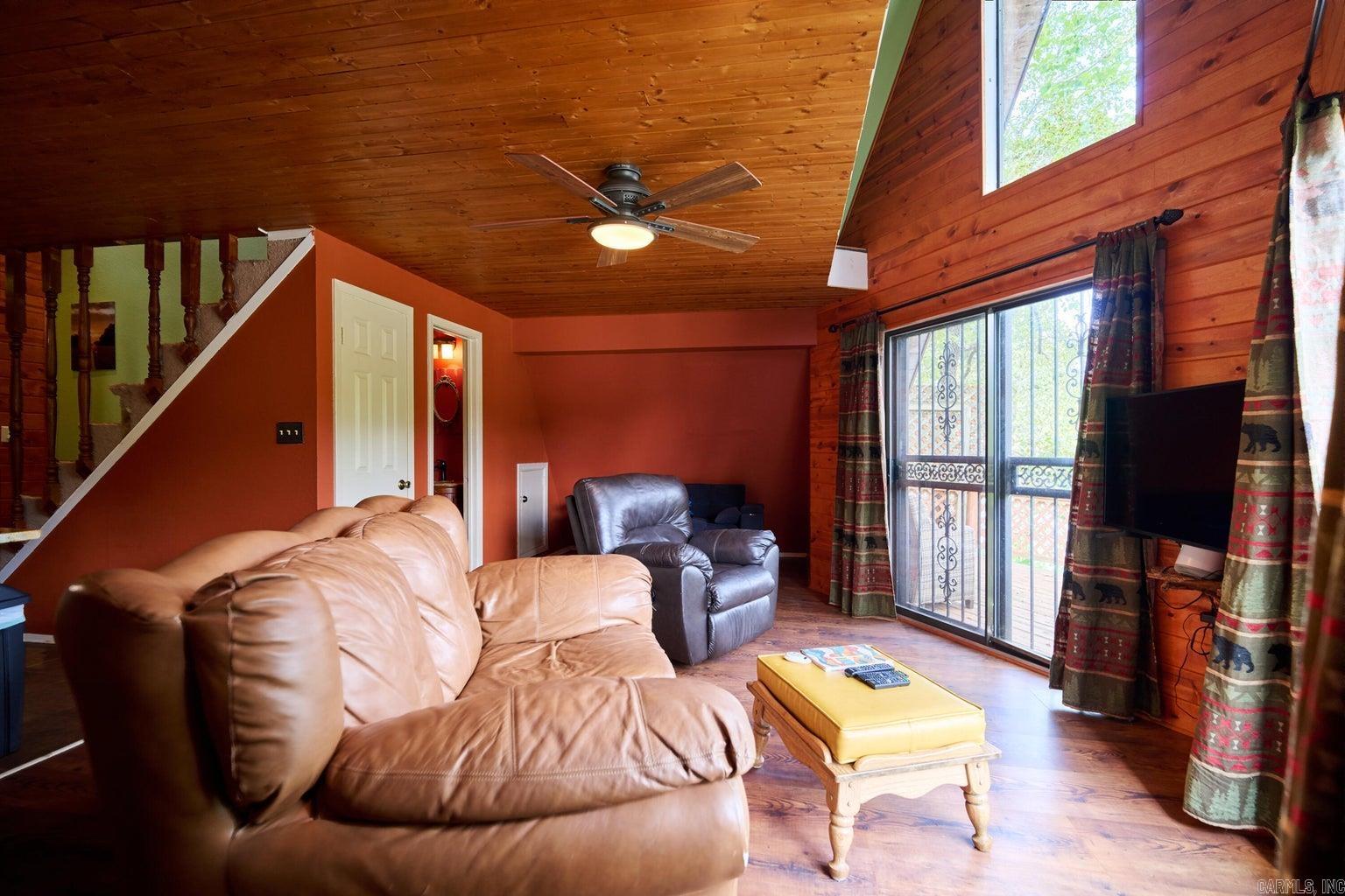 Photo 9 - Residential for sale – 1  Kiawnie Circle   Hardy, AR