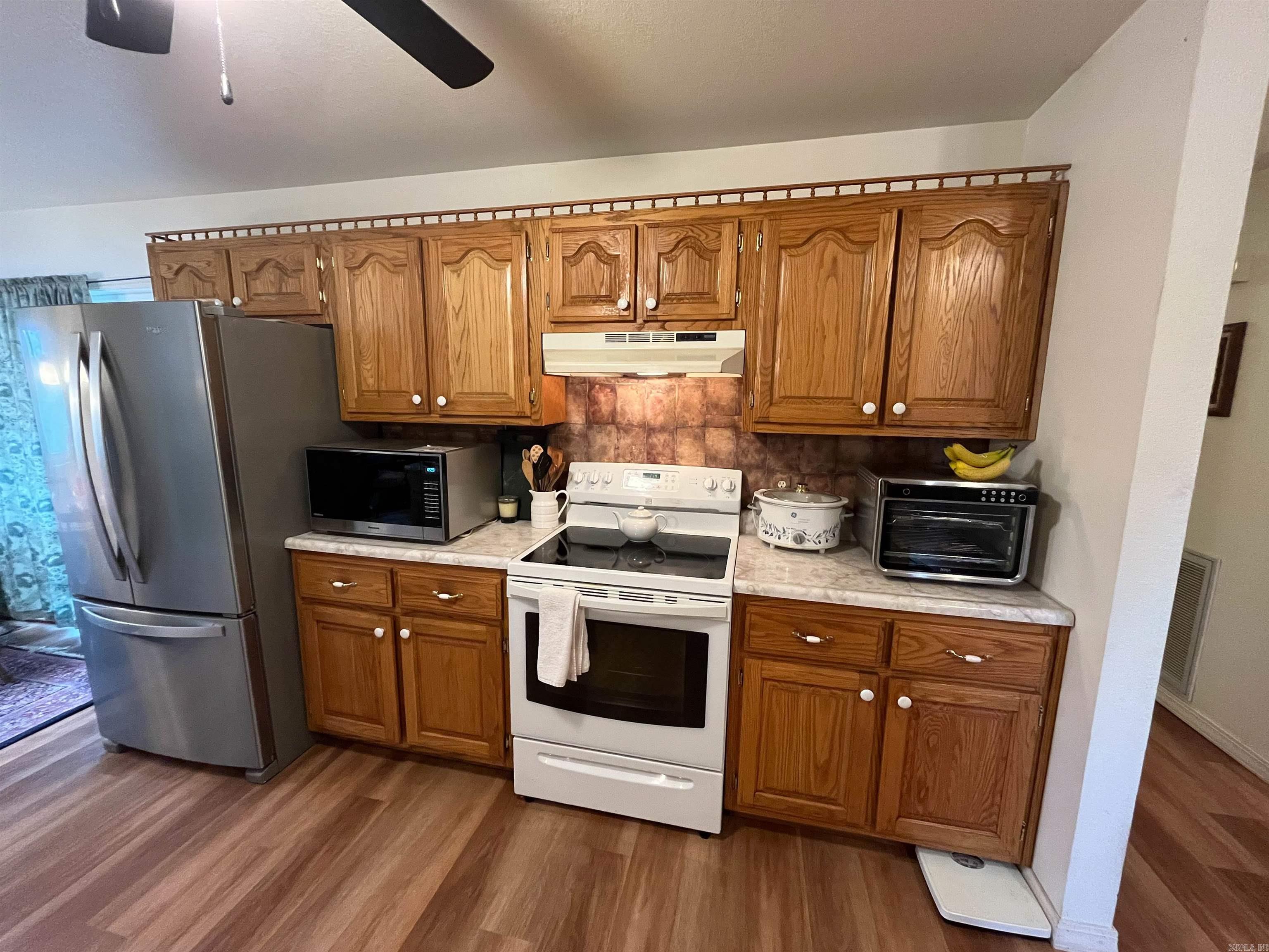 Photo 9 - Residential for sale – 460  Bethel   Mammoth Spring, AR