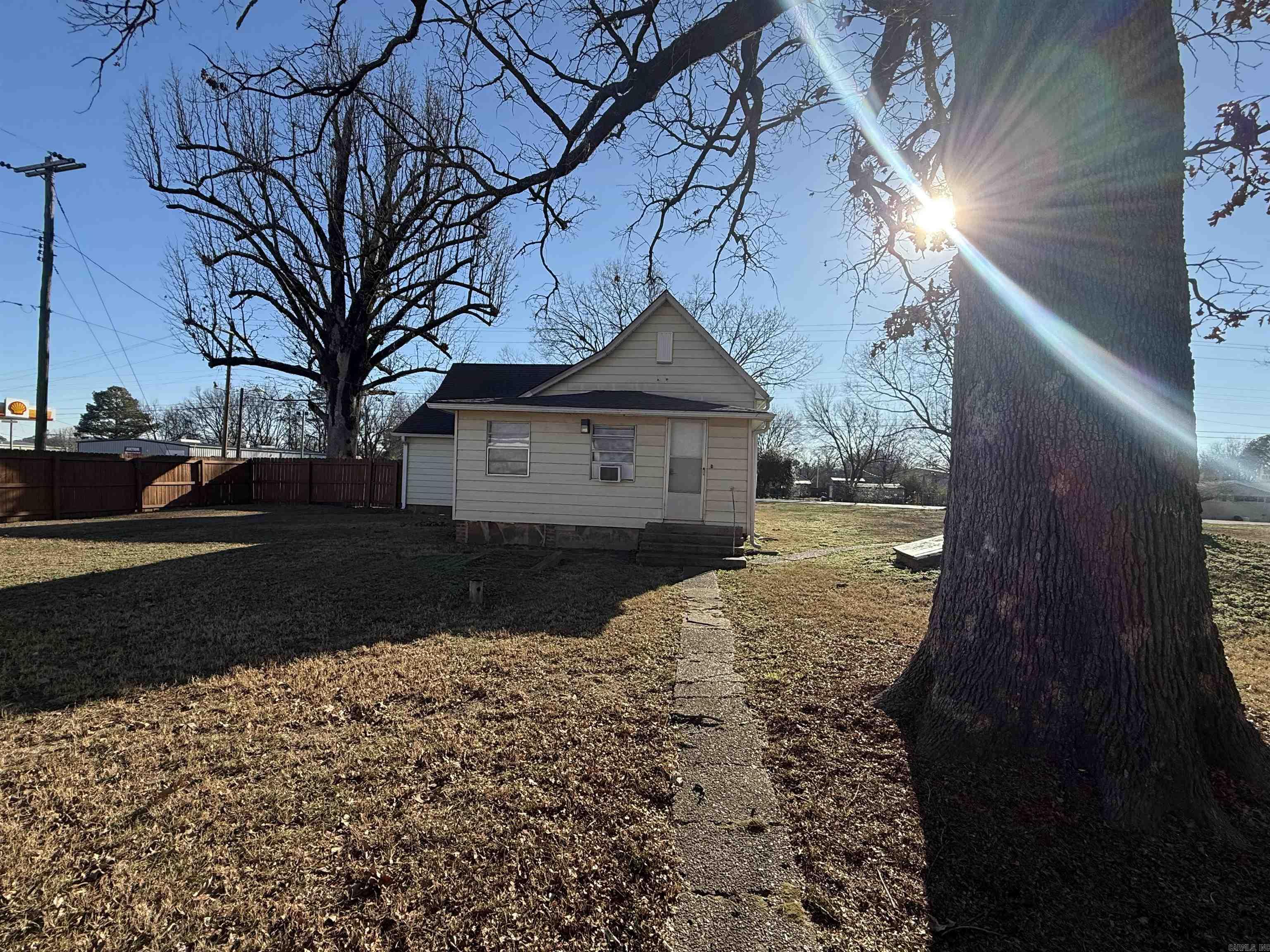 Photo 23 - Residential for sale – 512 W 6th   Newark, AR