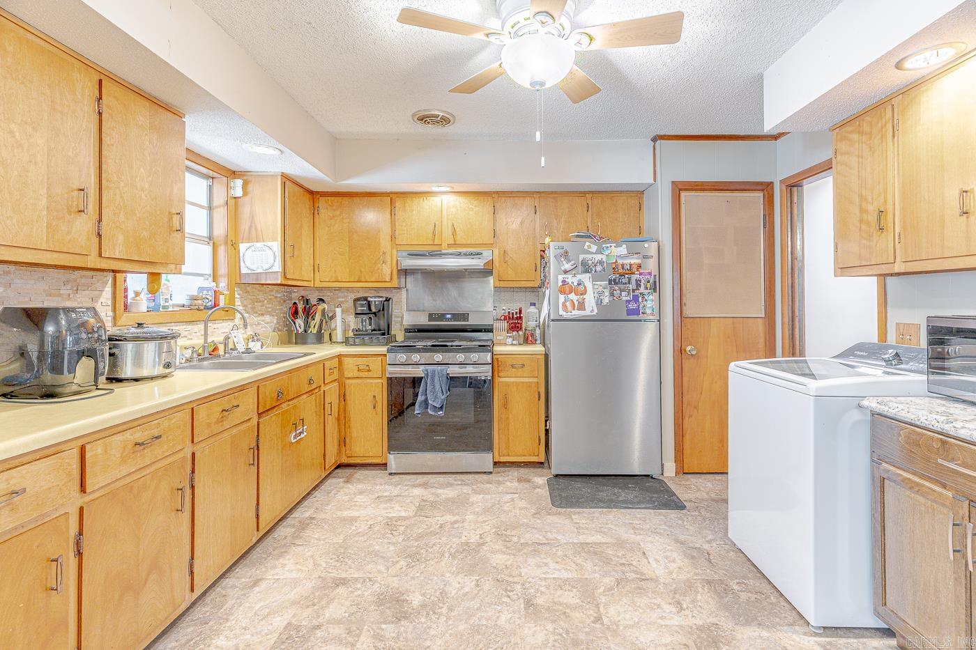 Photo 14 - Residential for sale – 16  Gay   Highland, AR