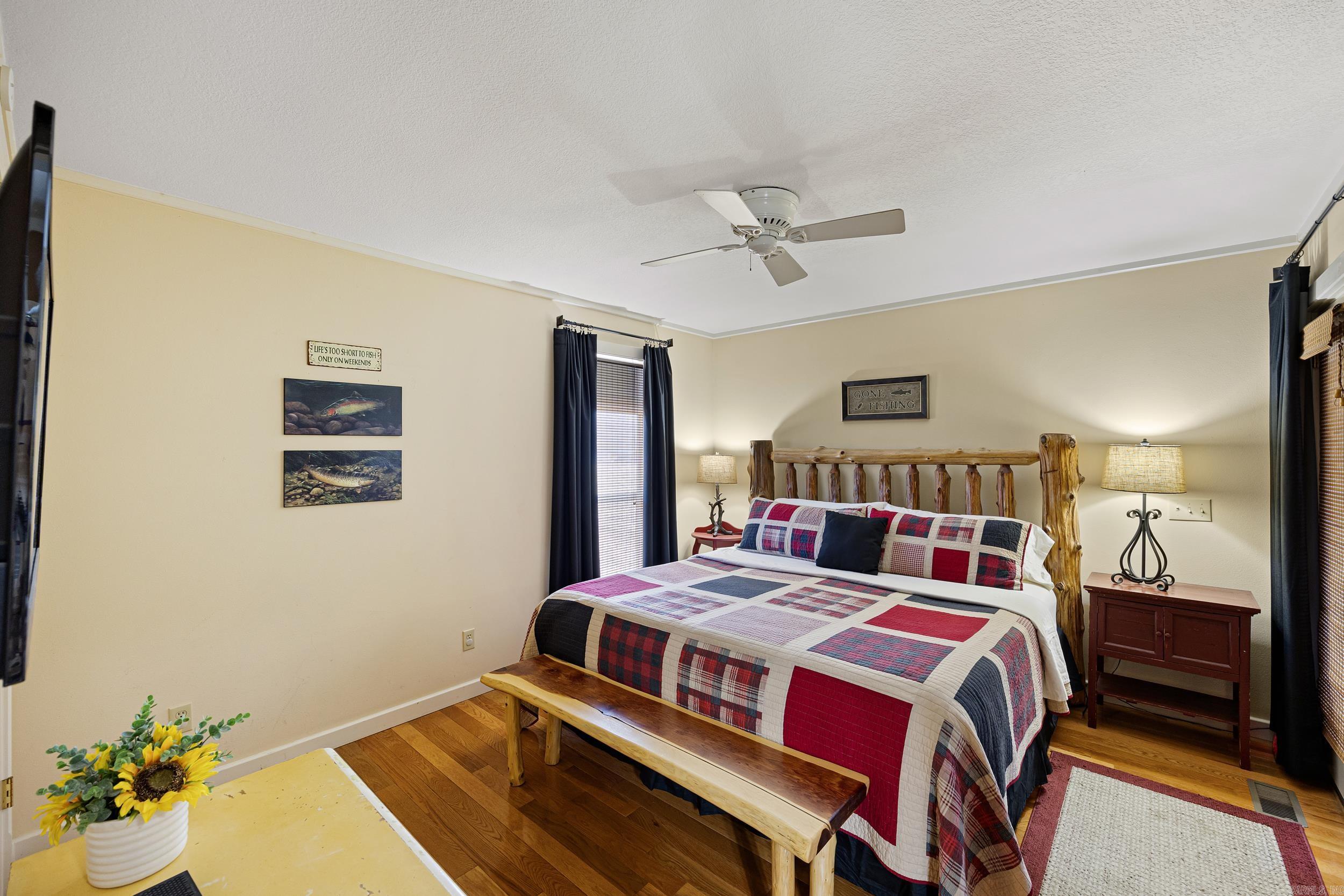 Photo 18 - Residential for sale – 228 S Riverview   Mountain View, AR