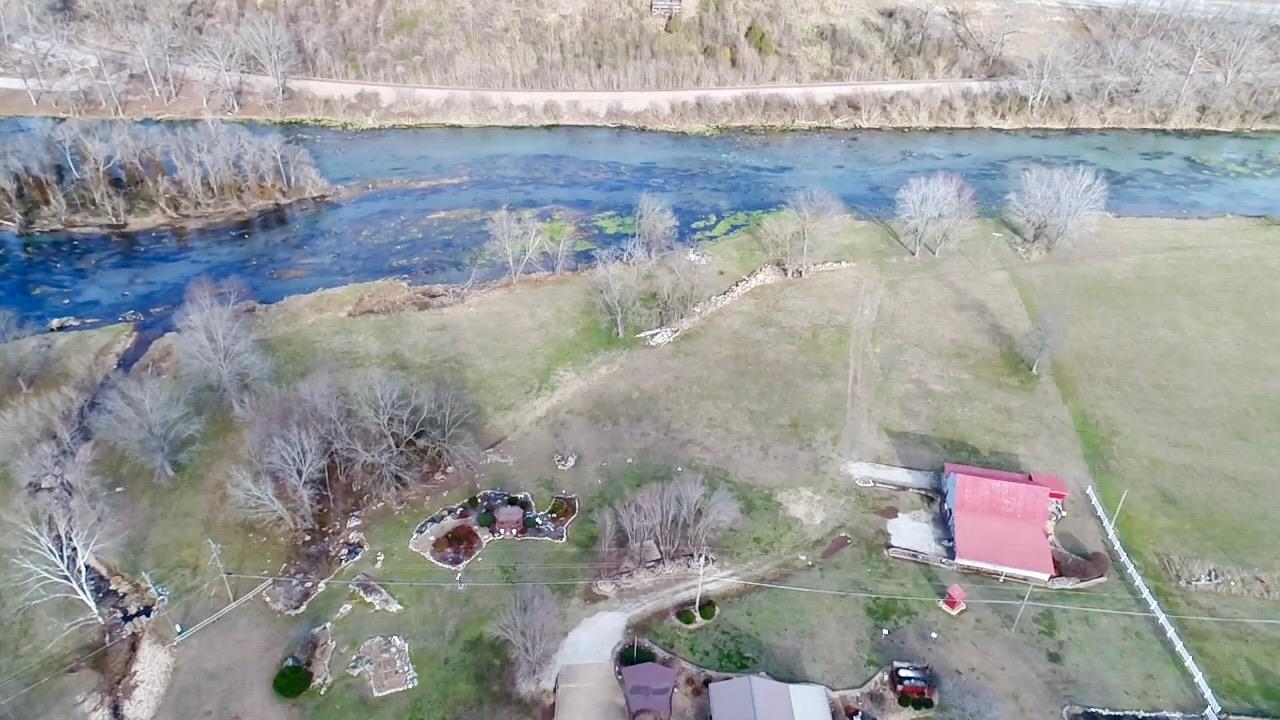 Residential for sale – 382  Riverview Drive   Mammoth Spring, AR