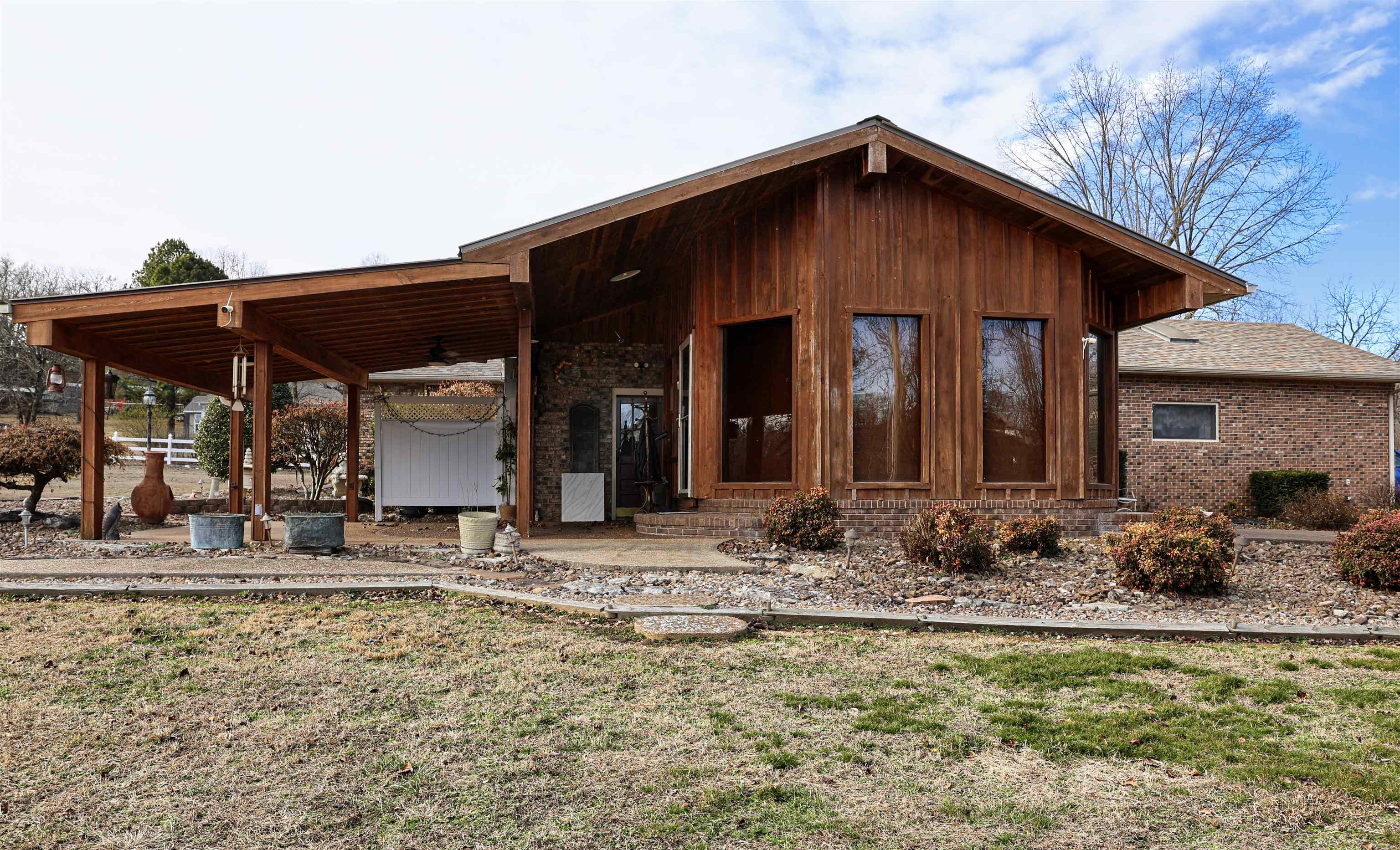 Photo 5 - Residential for sale – 382  Riverview Drive   Mammoth Spring, AR