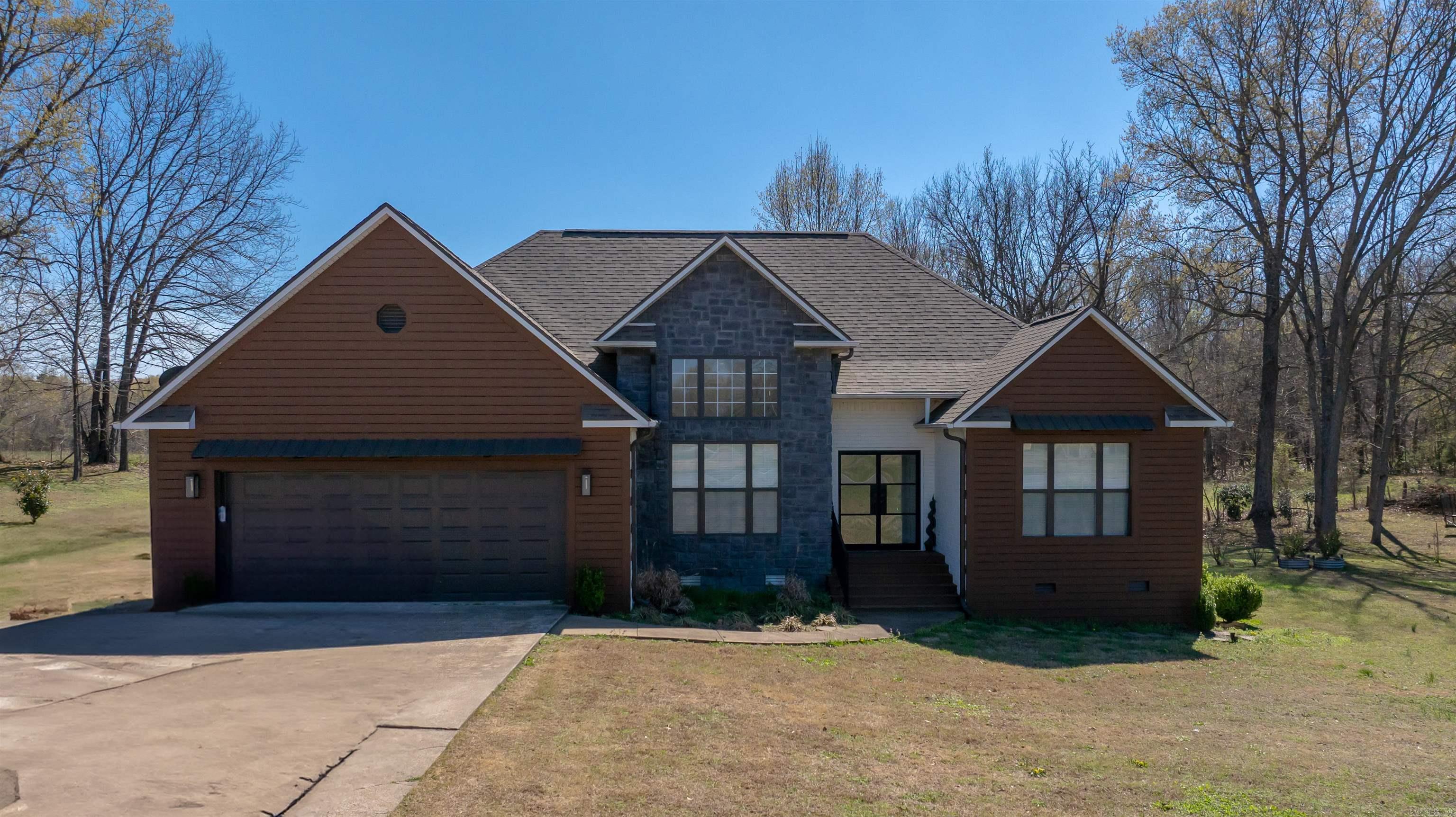 Photo 2 - Residential for sale – 5700  Harrison   Batesville, AR