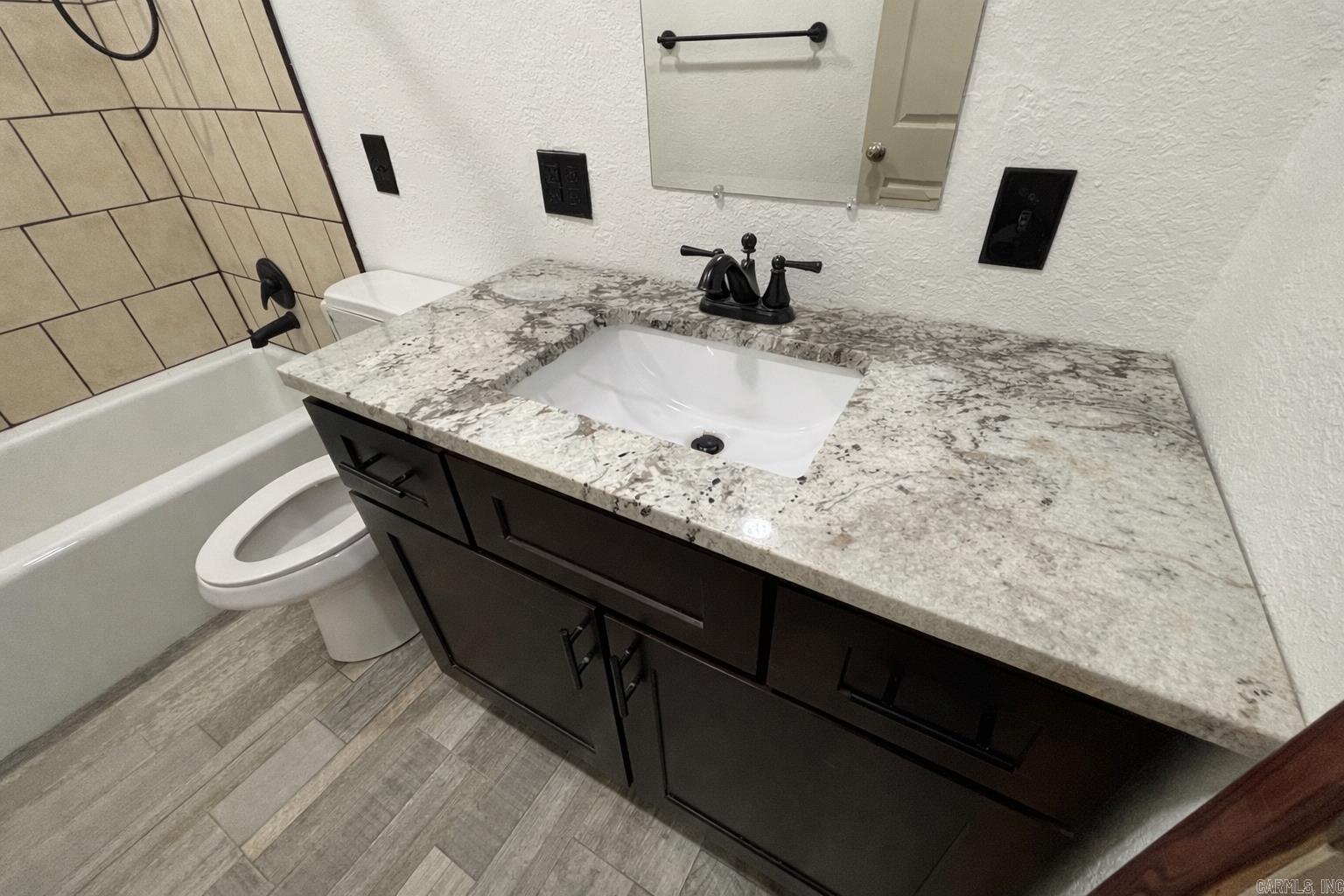 Photo 11 - Residential for sale – 75  Black Oak   Pleasant Plains, AR