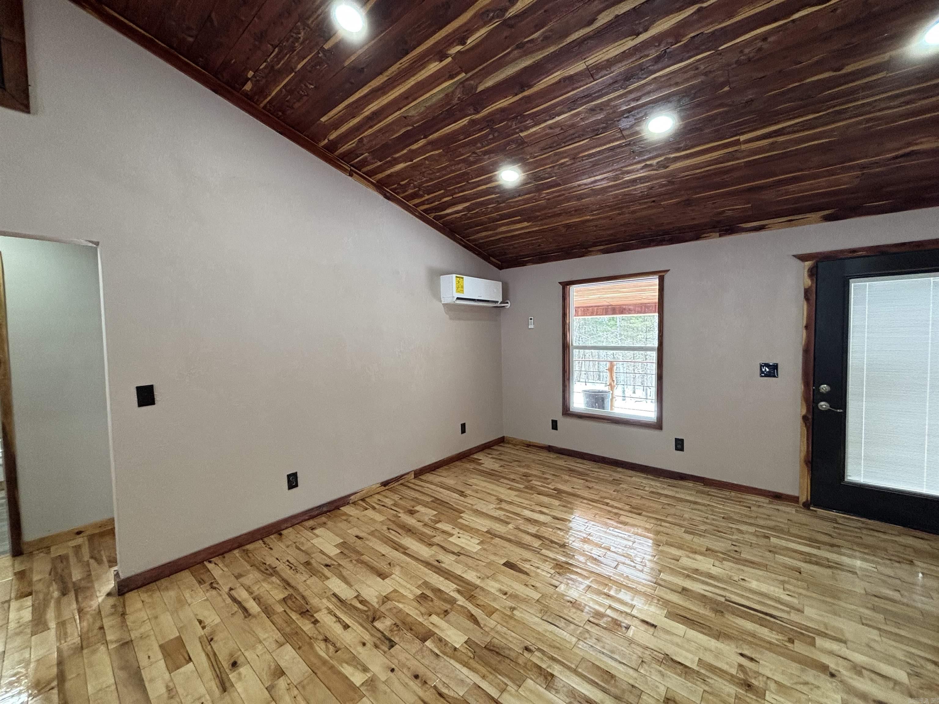 Photo 18 - Residential for sale – 75  Black Oak   Pleasant Plains, AR