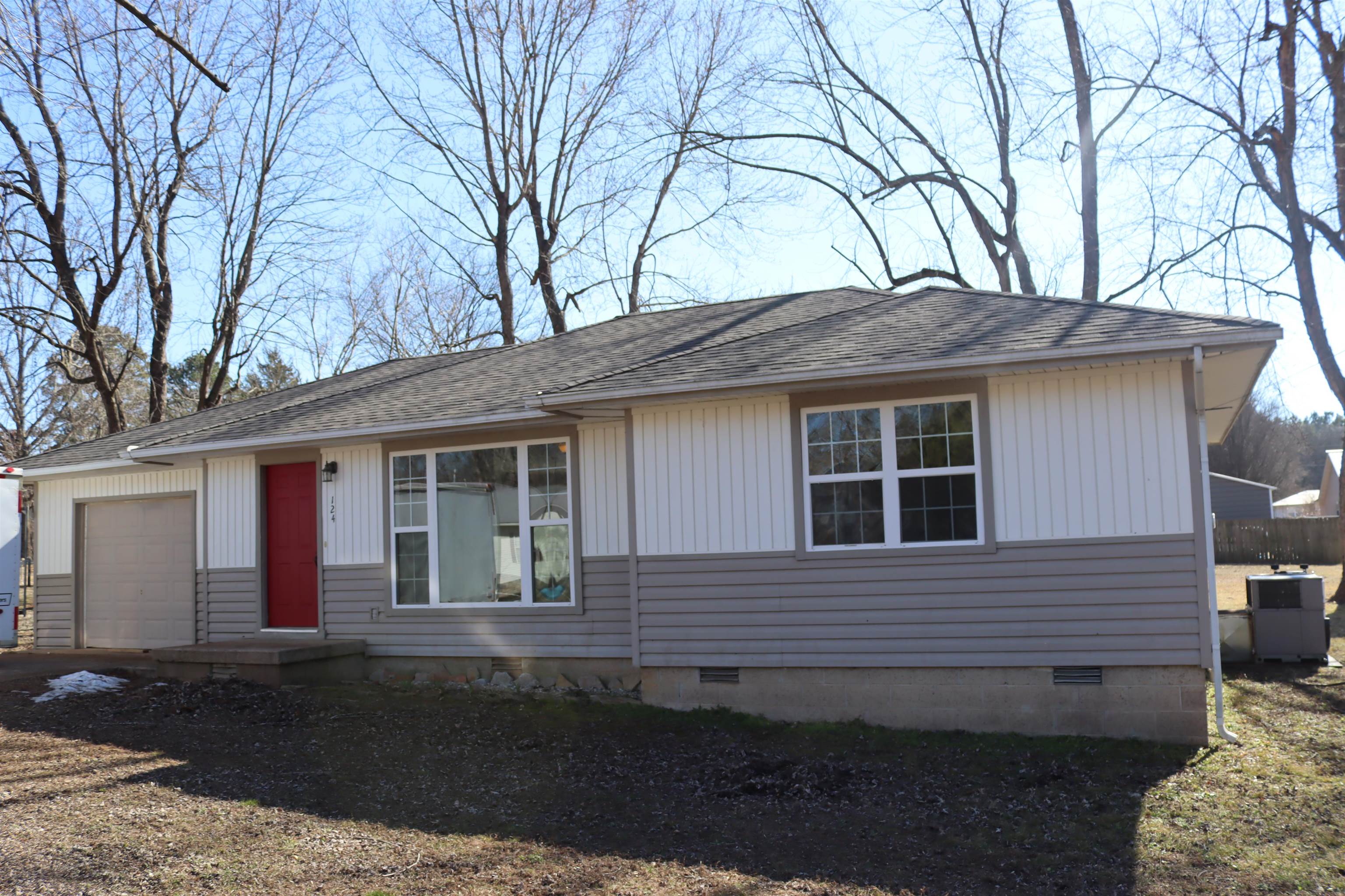 Photo 17 - Residential for sale – 124  Miller Lane   Melbourne, AR