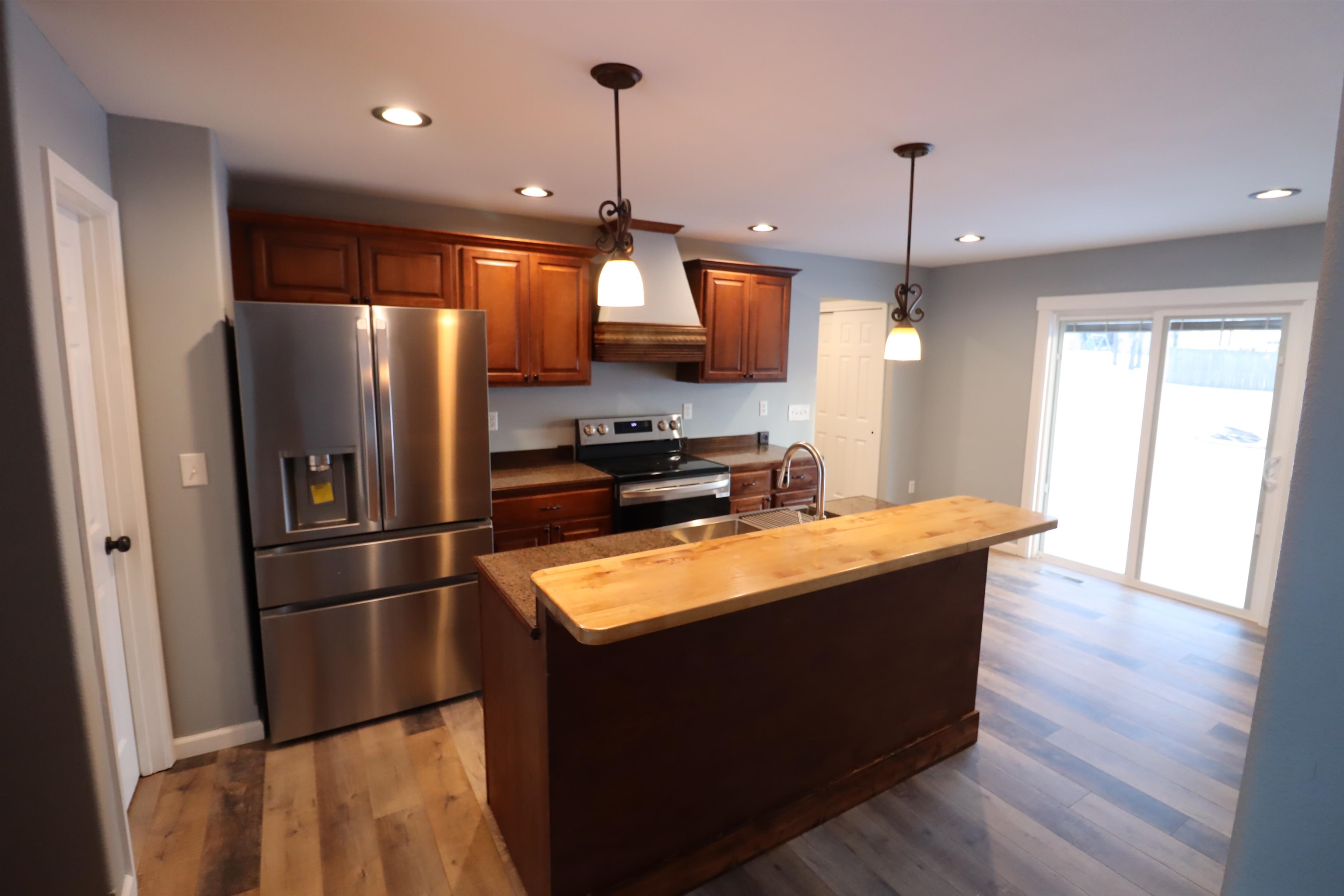 Photo 7 - Residential for sale – 124  Miller Lane   Melbourne, AR