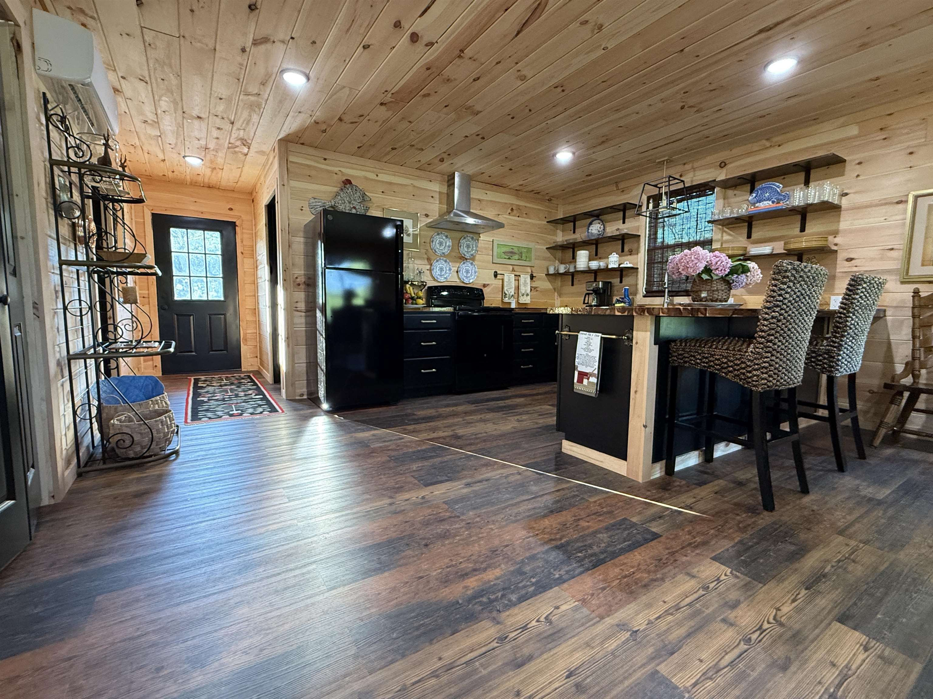 Photo 10 - Residential for sale – 75 E Schoolhouse Hollow Road   Guion, AR