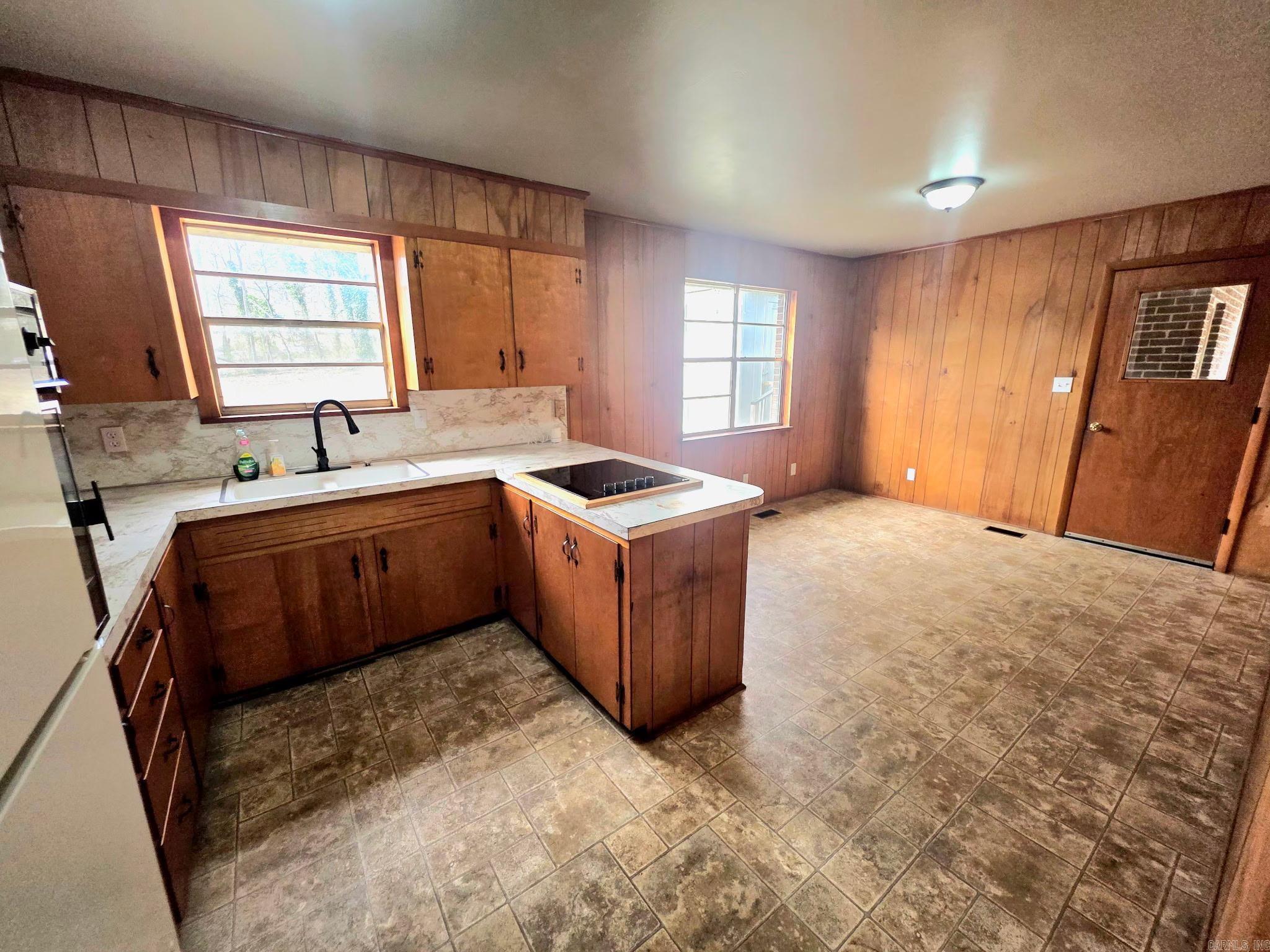 Photo 8 - Residential for sale – 1815  Arch St   Batesville, AR