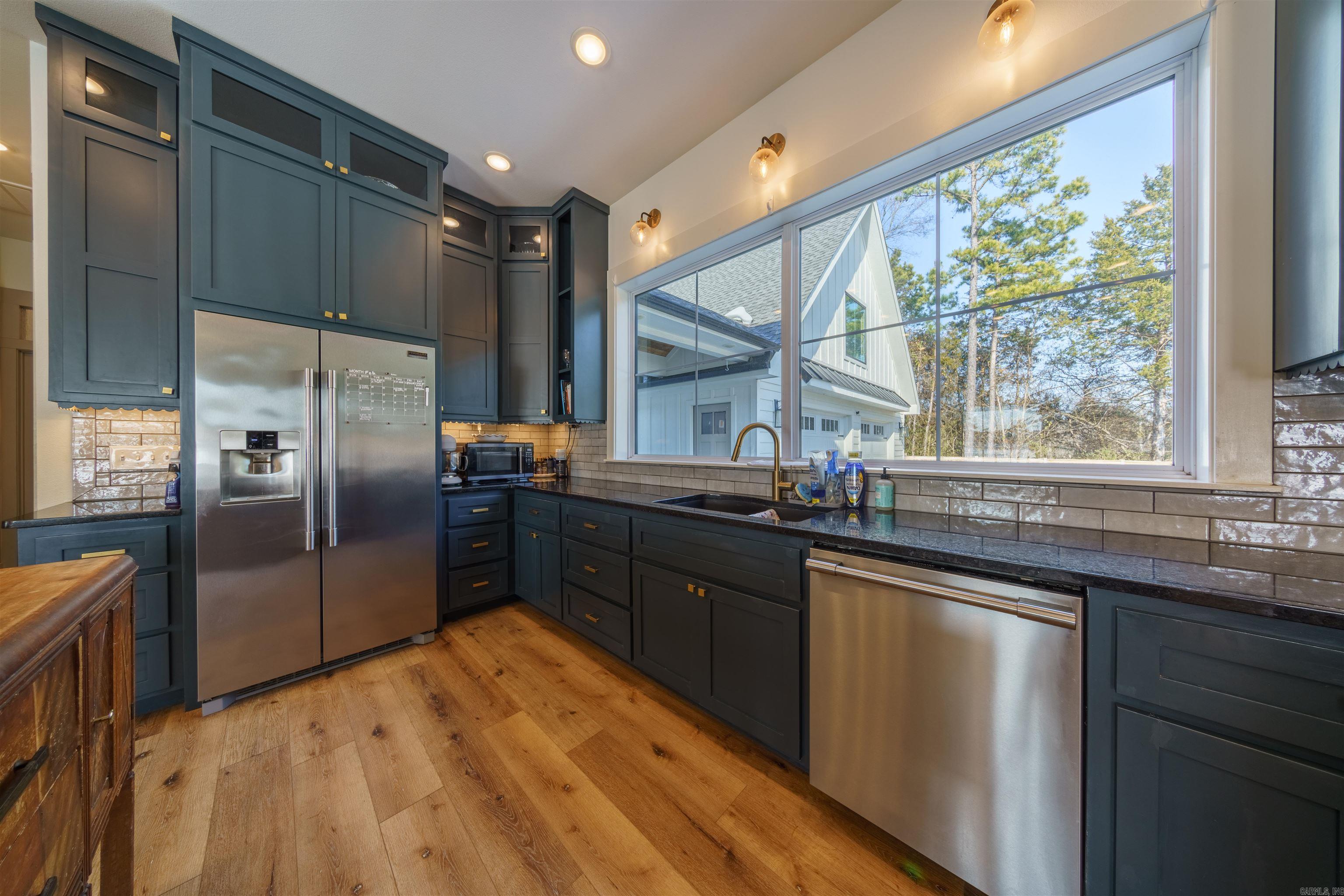 Photo 12 - Residential for sale – 13  Joseph Ln   Cave City, AR