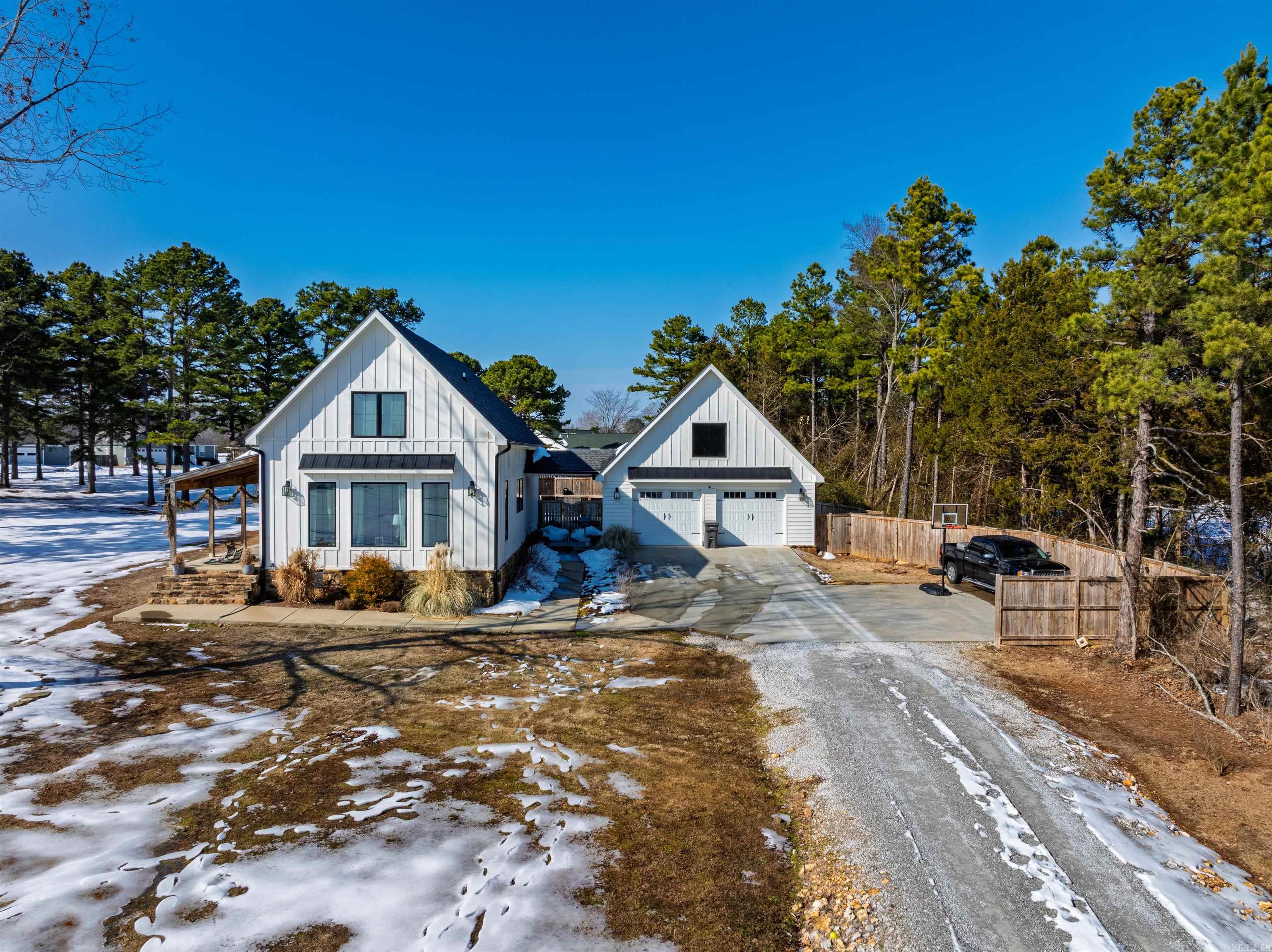 Photo 3 - Residential for sale – 13  Joseph Ln   Cave City, AR