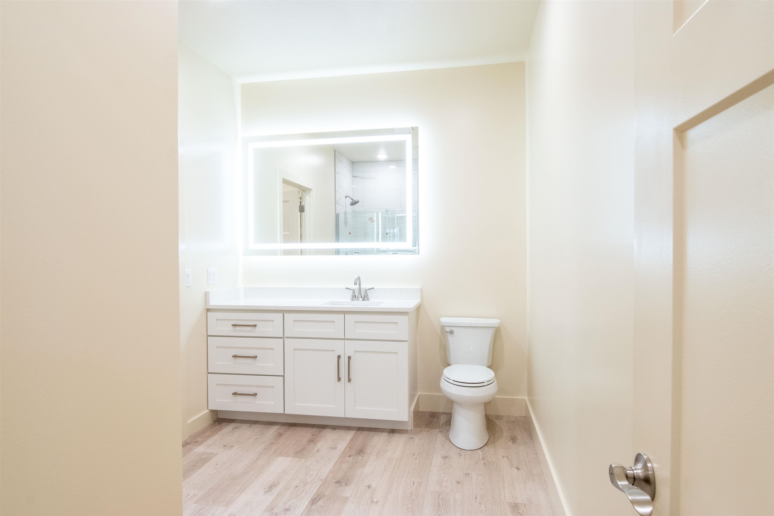 Photo 10 - Residential for sale – 400  Firethorn Augusta Building Unit 4  Melbourne, AR