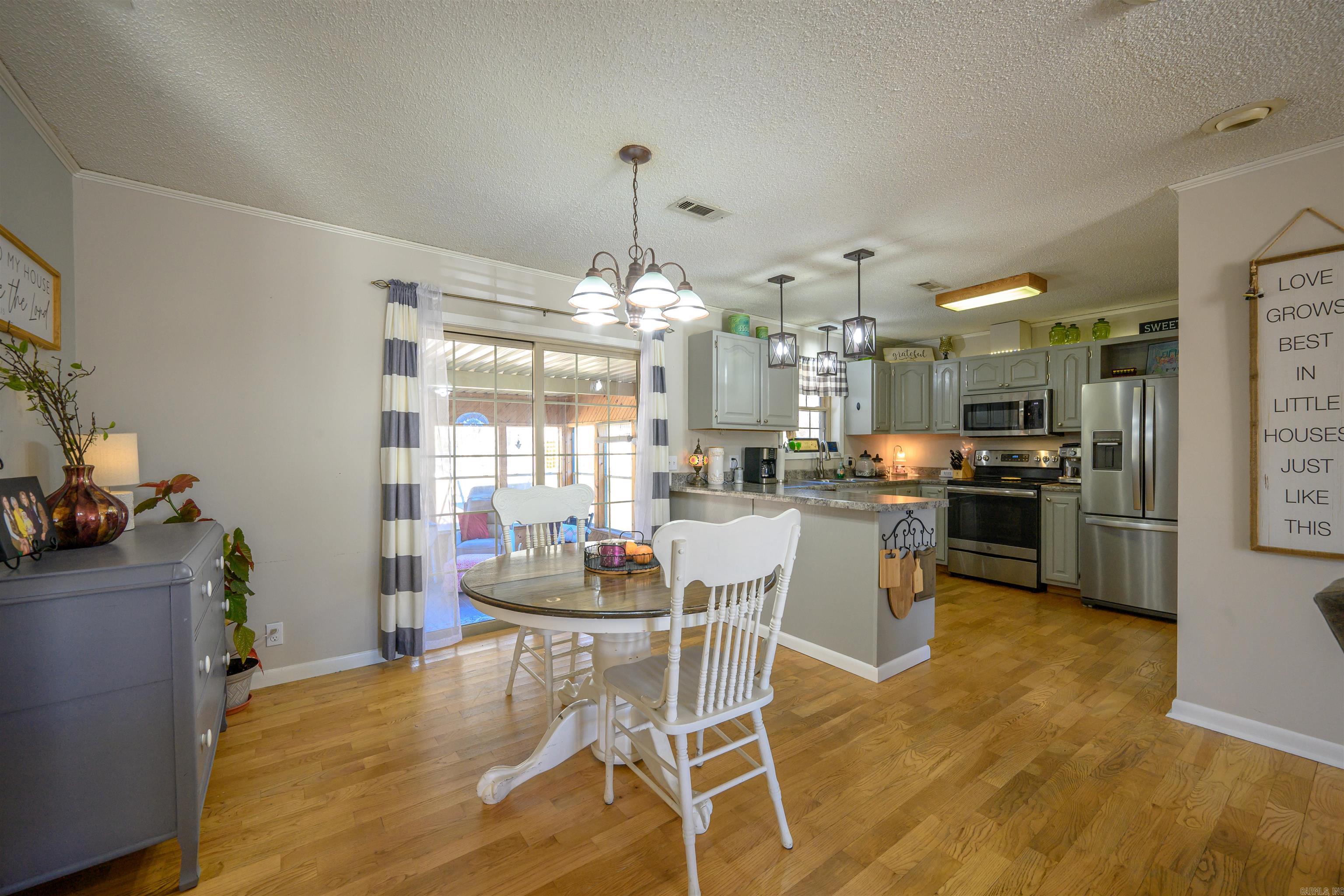 Photo 11 - Residential for sale – 89  Linda   Batesville, AR