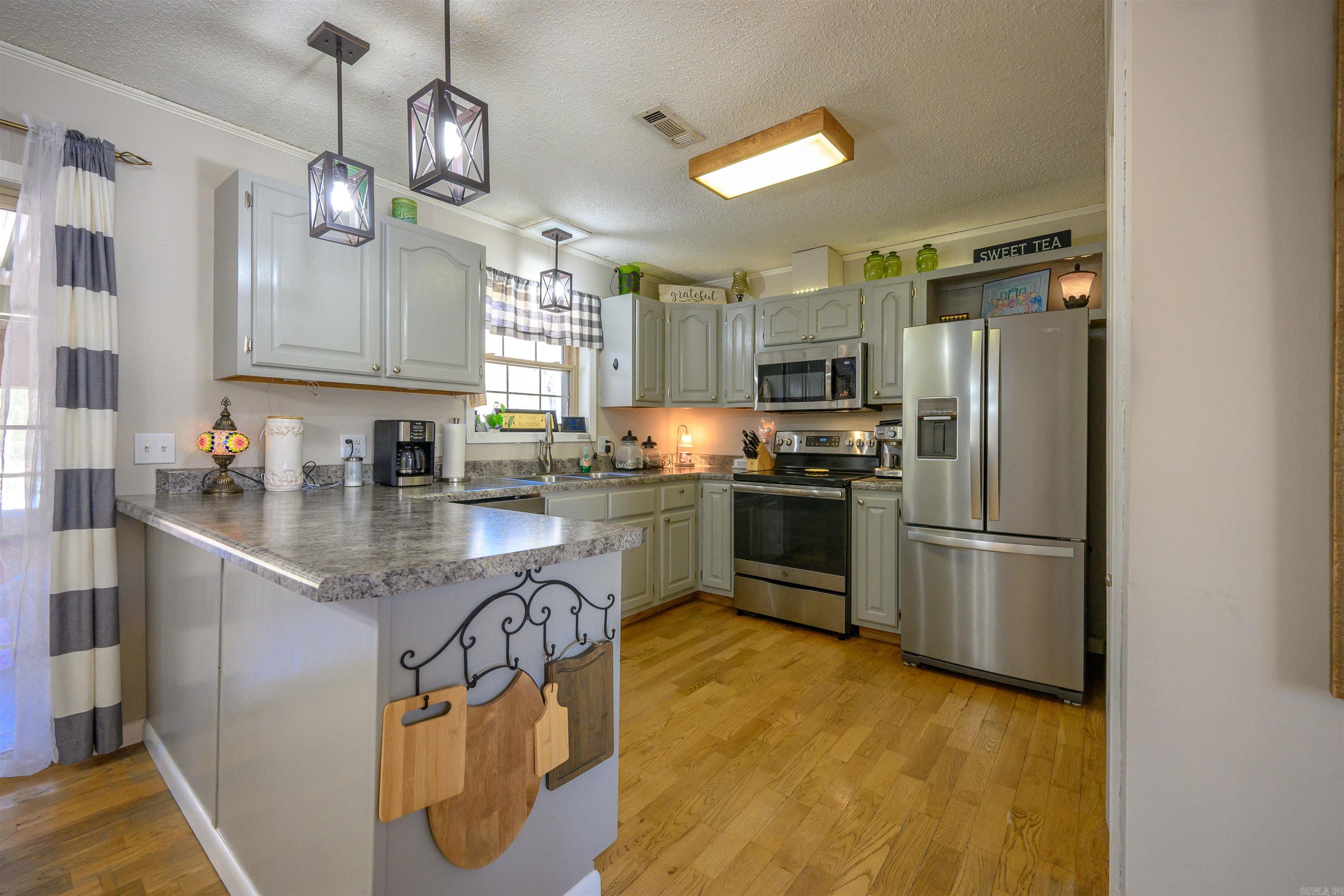 Photo 8 - Residential for sale – 89  Linda   Batesville, AR