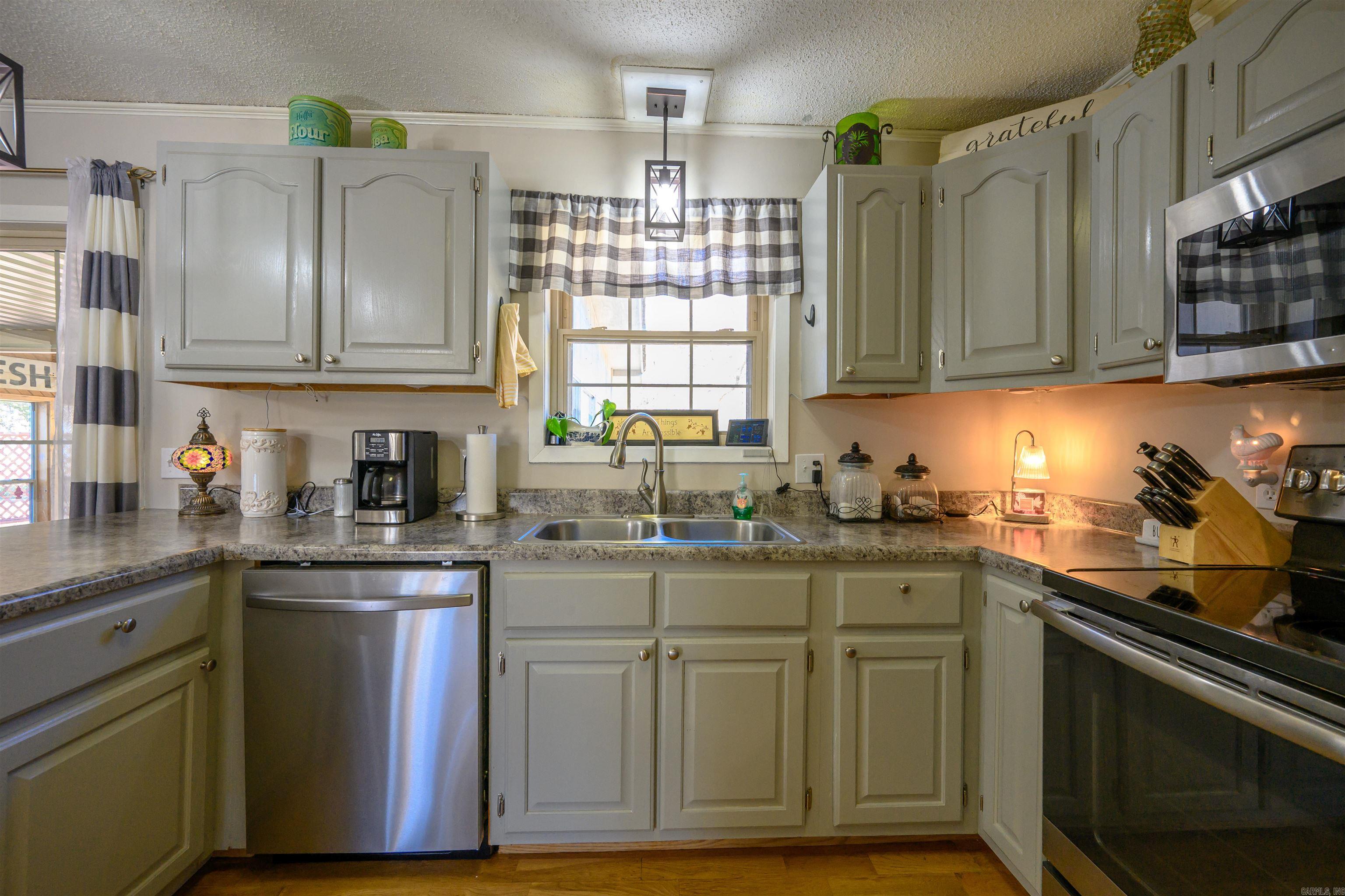 Photo 9 - Residential for sale – 89  Linda   Batesville, AR