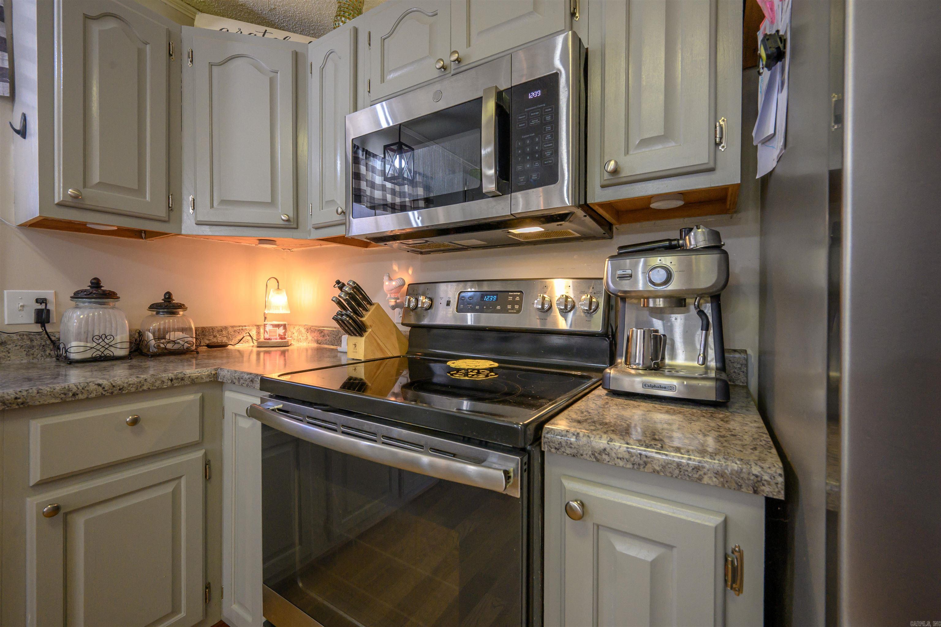 Photo 10 - Residential for sale – 89  Linda   Batesville, AR