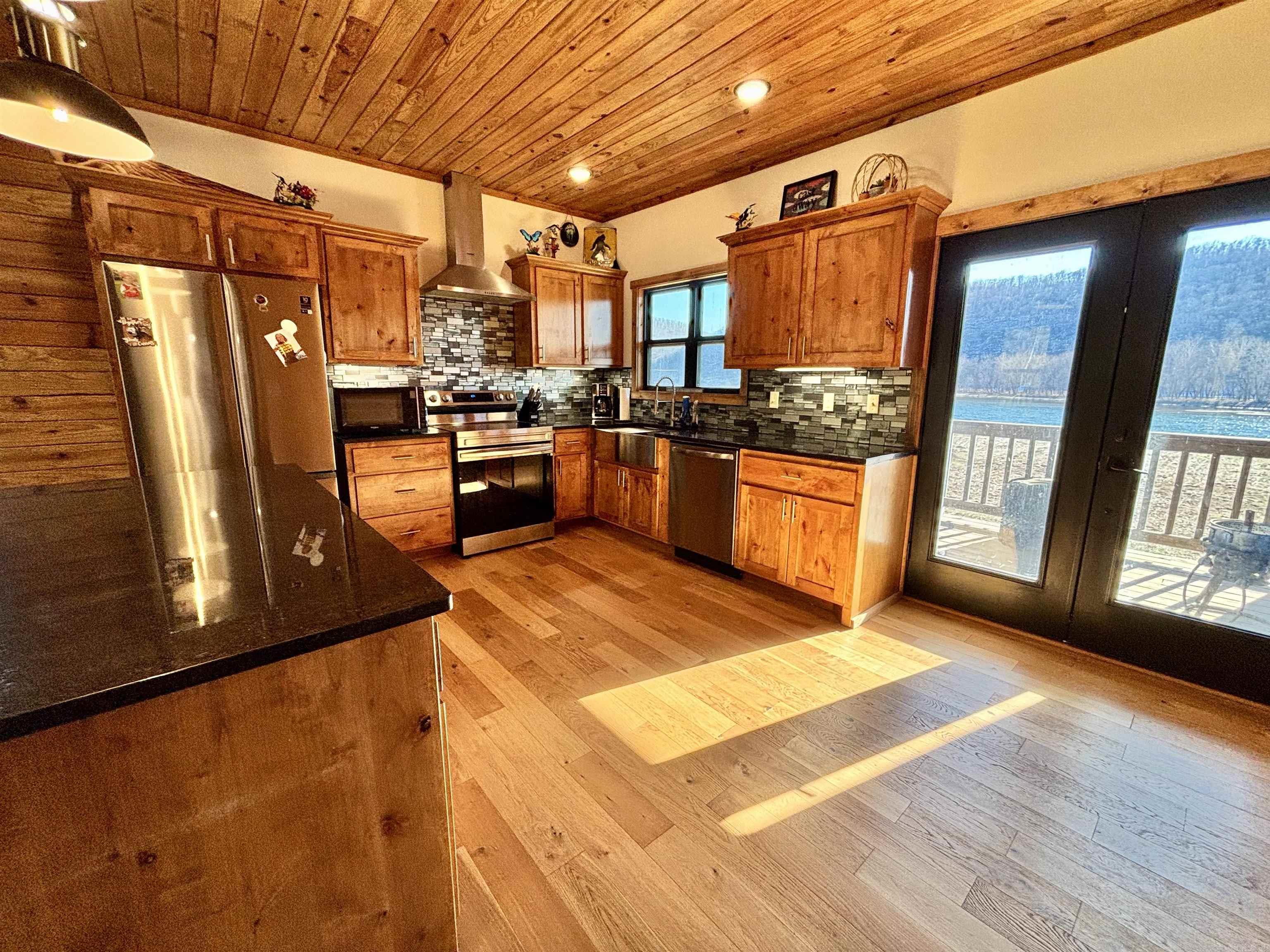 Photo 9 - Residential for sale – 3780  River   Guion, AR