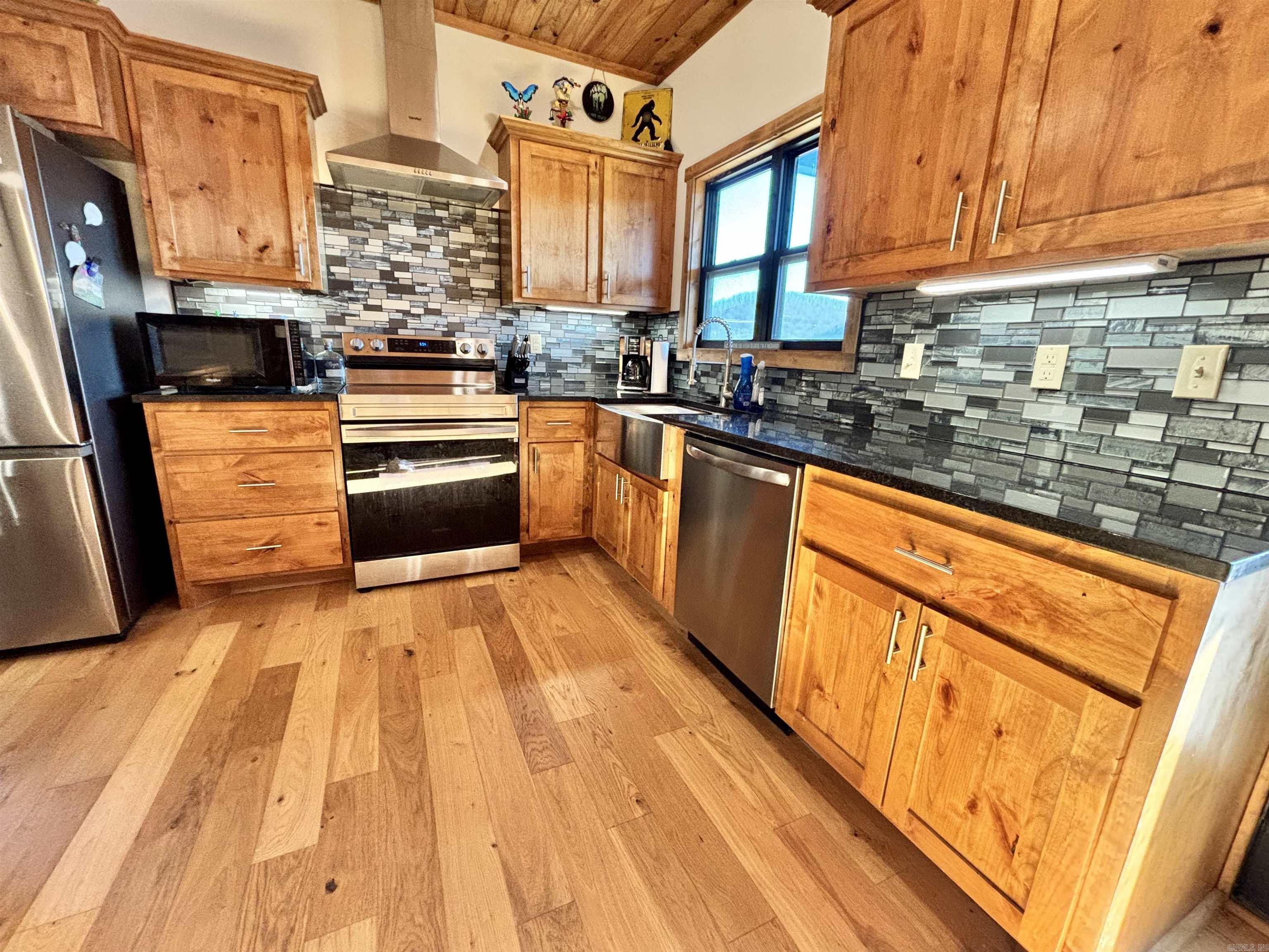 Photo 10 - Residential for sale – 3780  River   Guion, AR