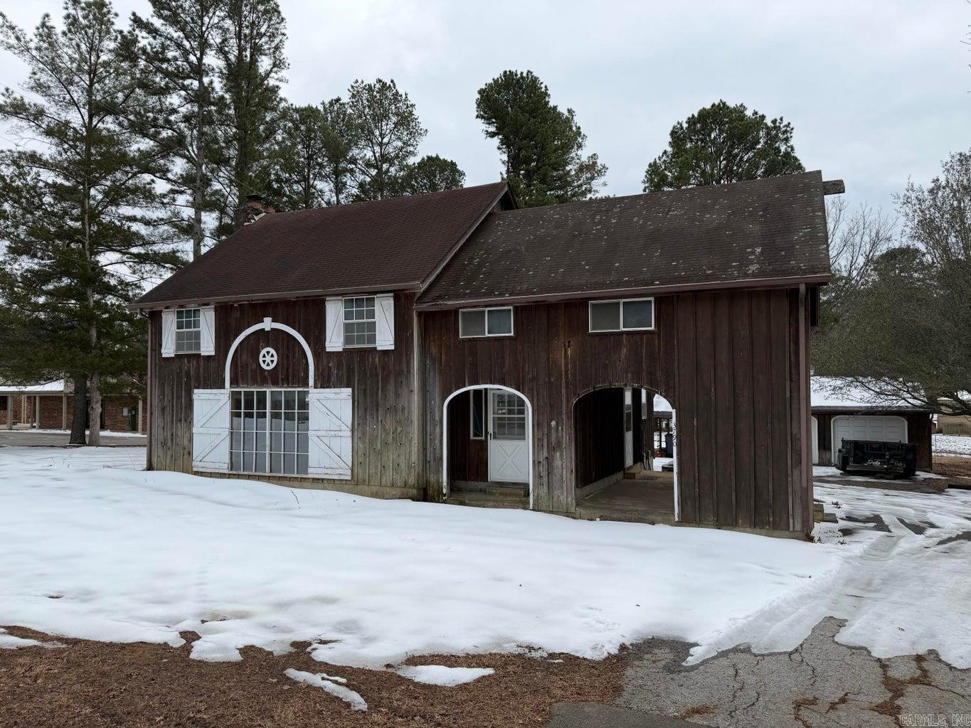 Residential for sale – 3790  Harrison   Batesville, AR