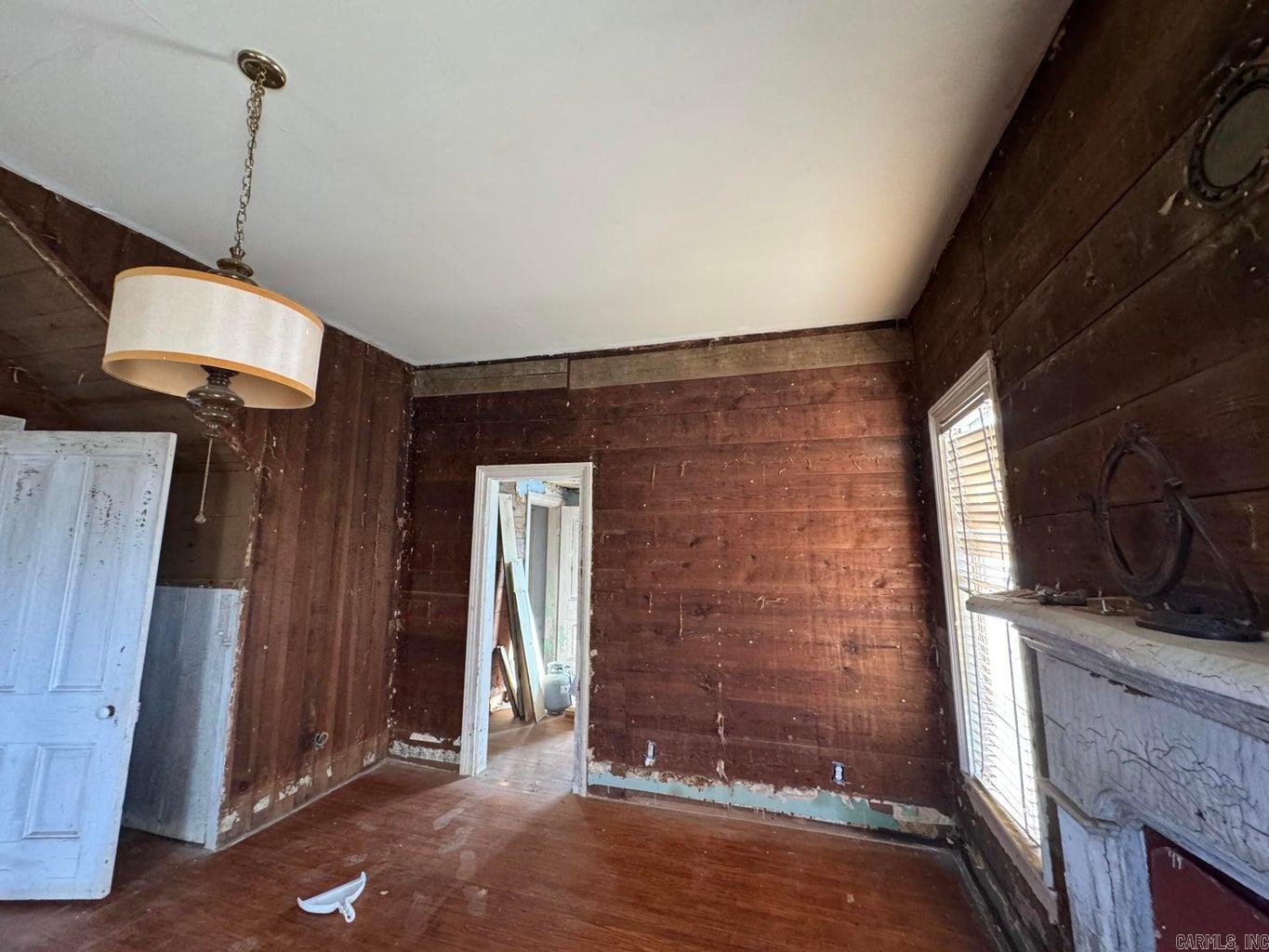 Photo 11 - Residential for sale – 131 W Main   Evening Shade, AR