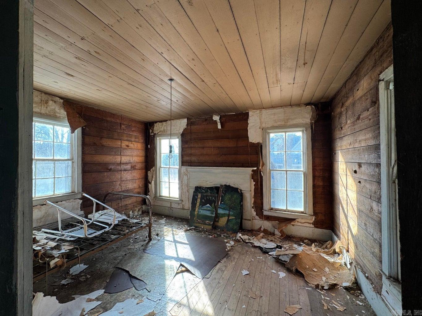 Photo 40 - Residential for sale – 131 W Main   Evening Shade, AR