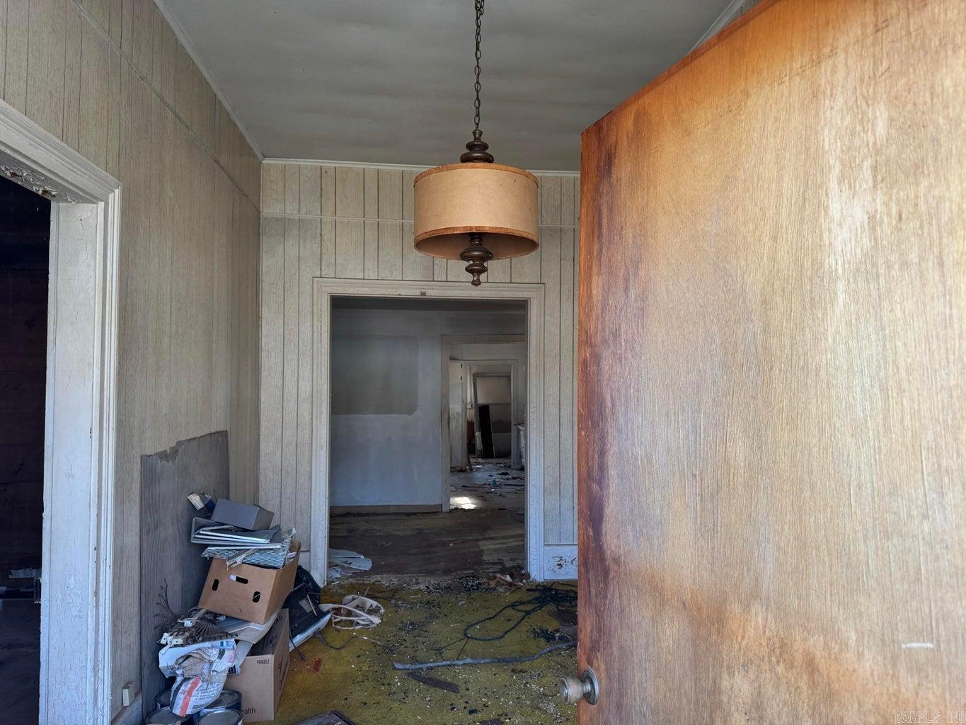 Photo 7 - Residential for sale – 131 W Main   Evening Shade, AR