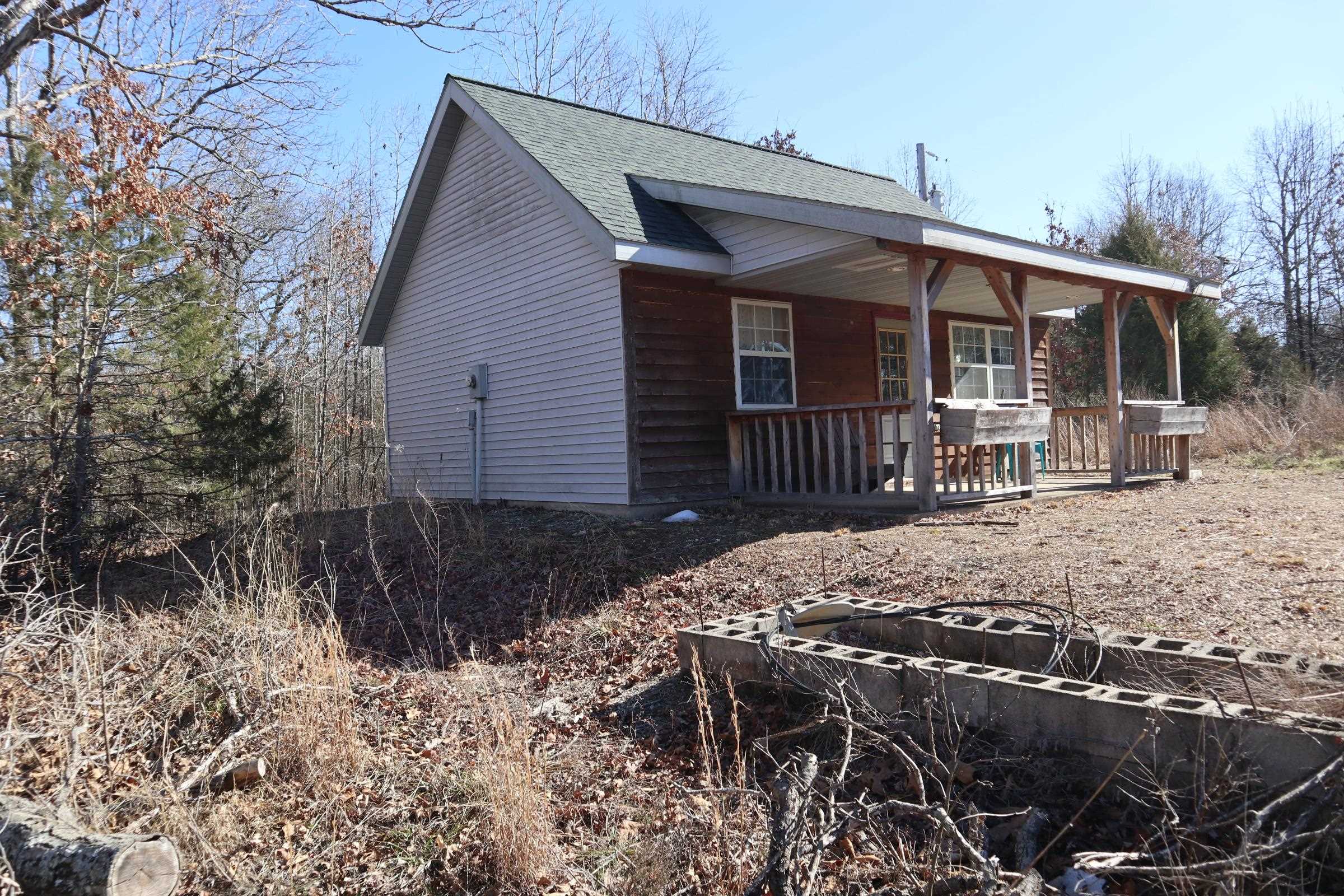 Photo 5 - Residential for sale – 8570  Hwy 9 N   Mammoth Spring, AR