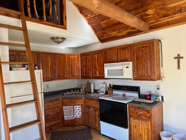 Photo 6 - Residential for sale – 8570  Hwy 9 N   Mammoth Spring, AR