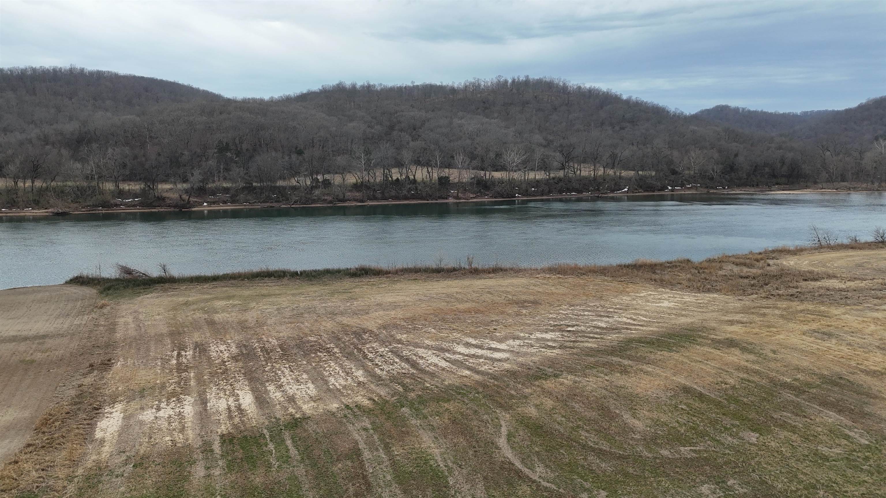 Photo 4 - Vacant Land for sale – 44  White River   Guion, AR