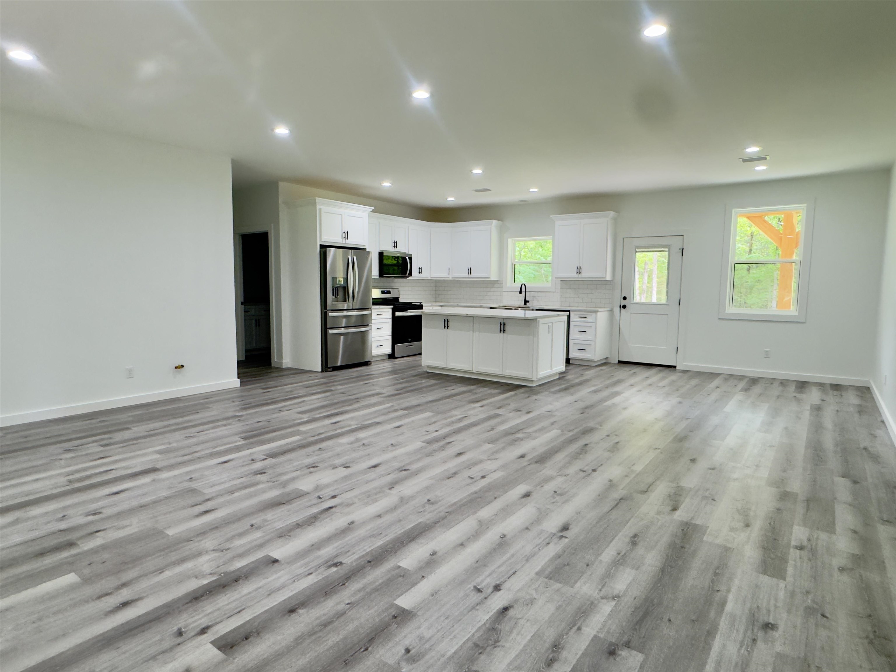 Photo 5 - Residential for sale – 84  Pat   Batesville, AR