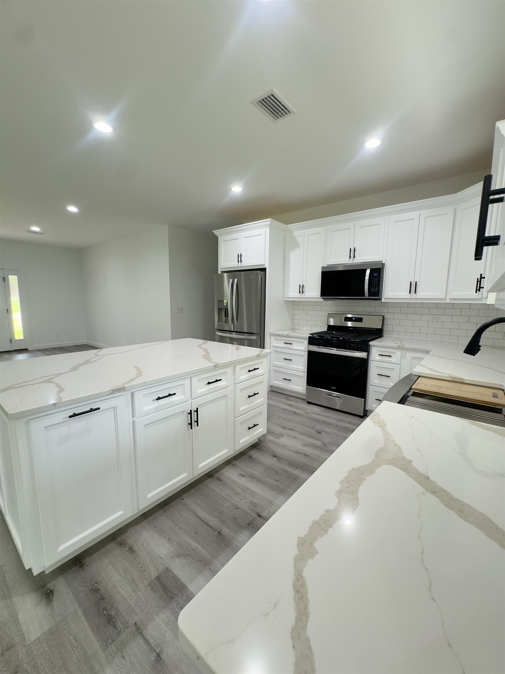 Photo 7 - Residential for sale – 84  Pat   Batesville, AR