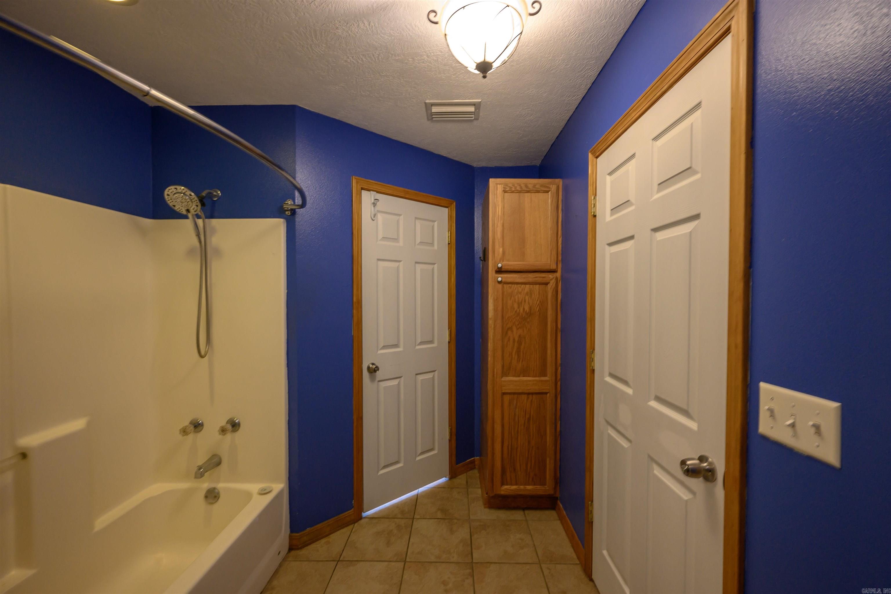 Photo 16 - Residential for sale – 360 W 13th   Newark, AR