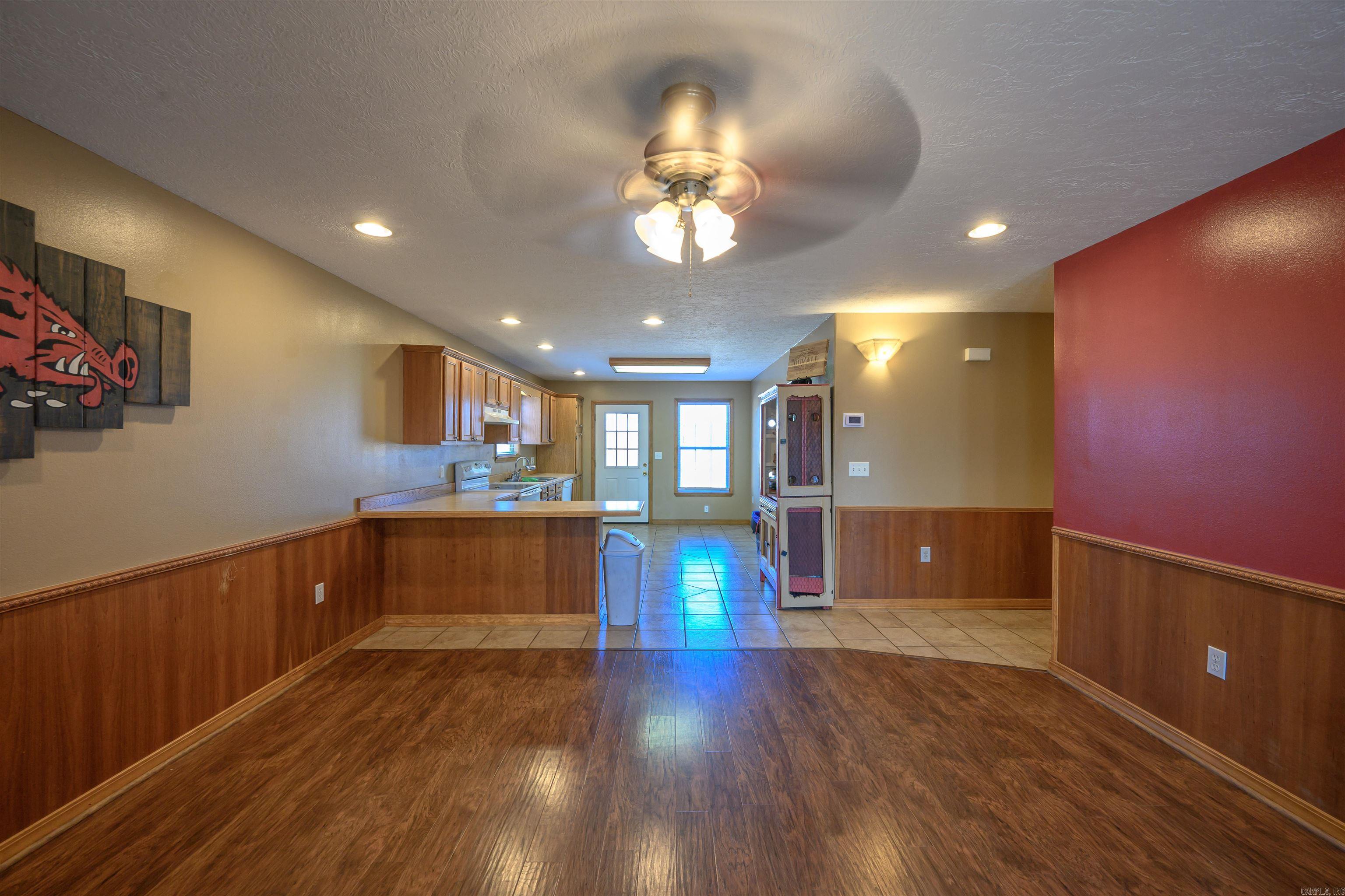 Photo 4 - Residential for sale – 360 W 13th   Newark, AR