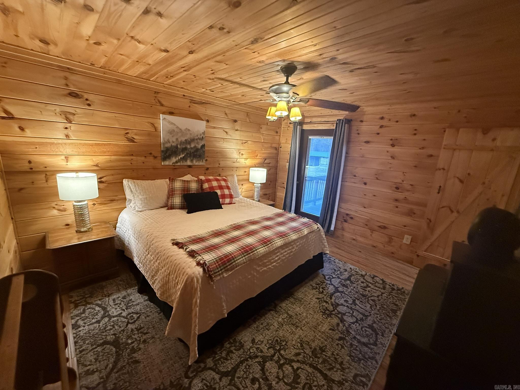 Photo 14 - Residential for sale – 465 S Riverview   Mountain View, AR