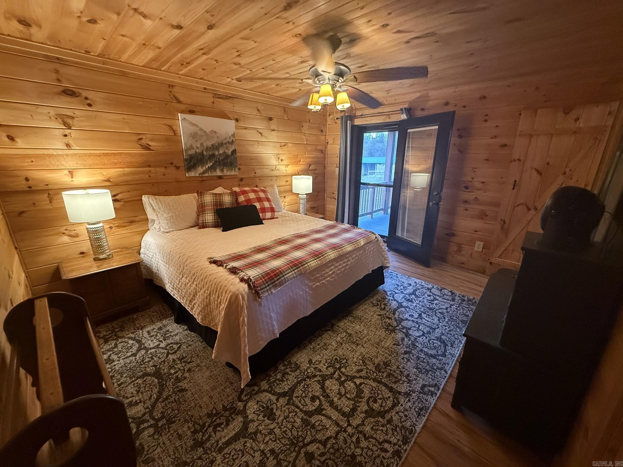 Photo 16 - Residential for sale – 465 S Riverview   Mountain View, AR