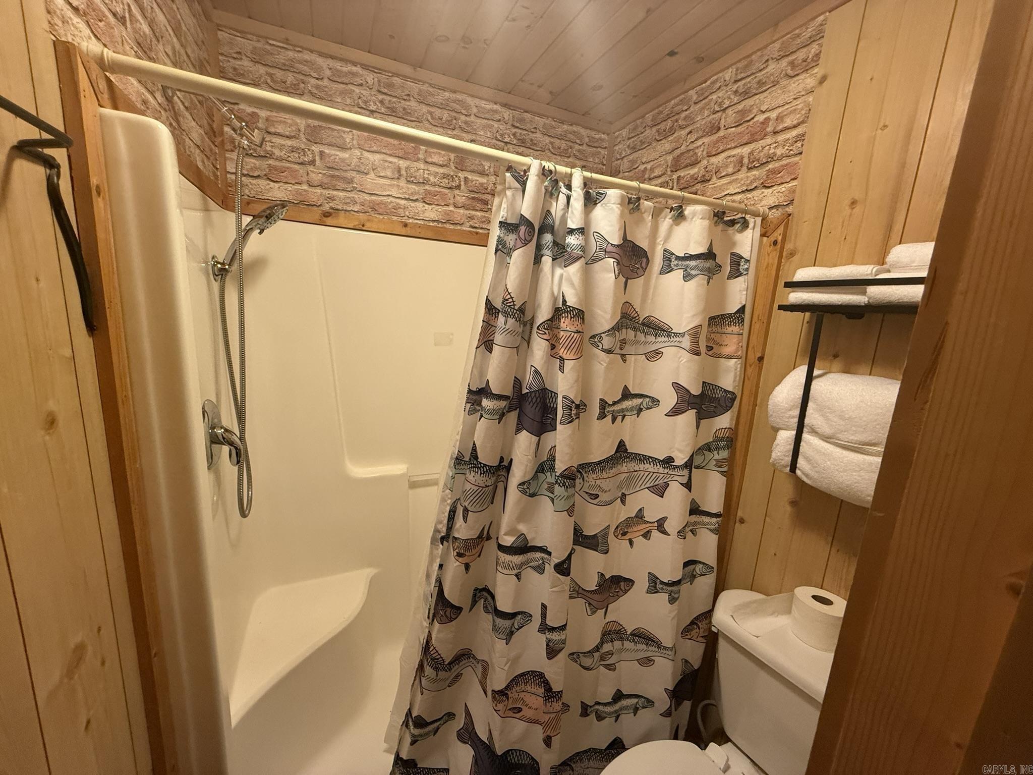 Photo 20 - Residential for sale – 465 S Riverview   Mountain View, AR